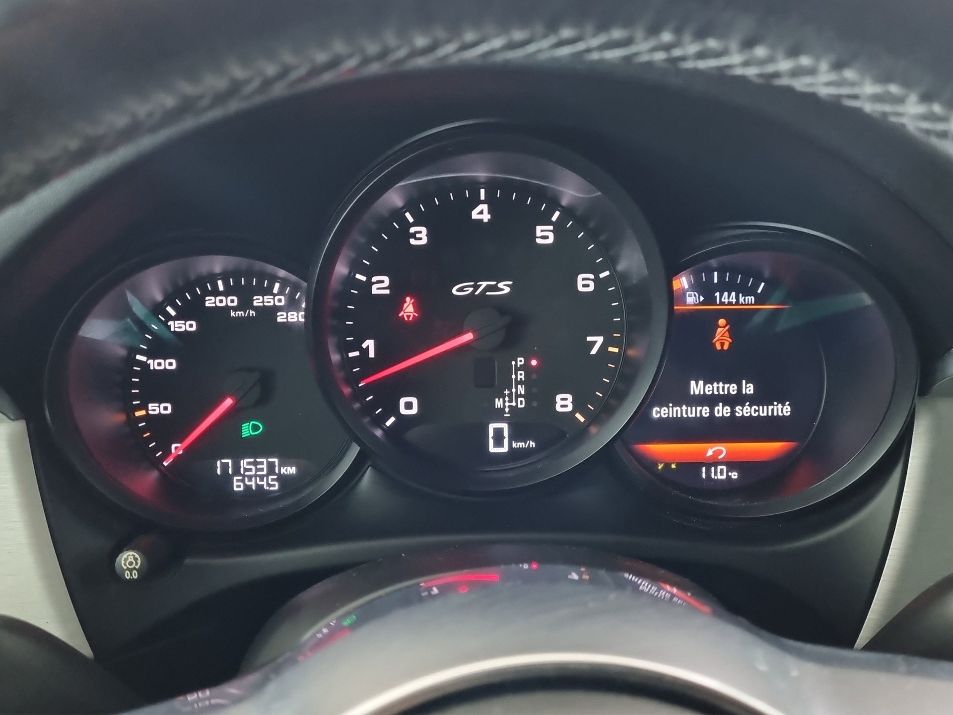 PORSCHE Macan 3.0 V6 GTS-image-9