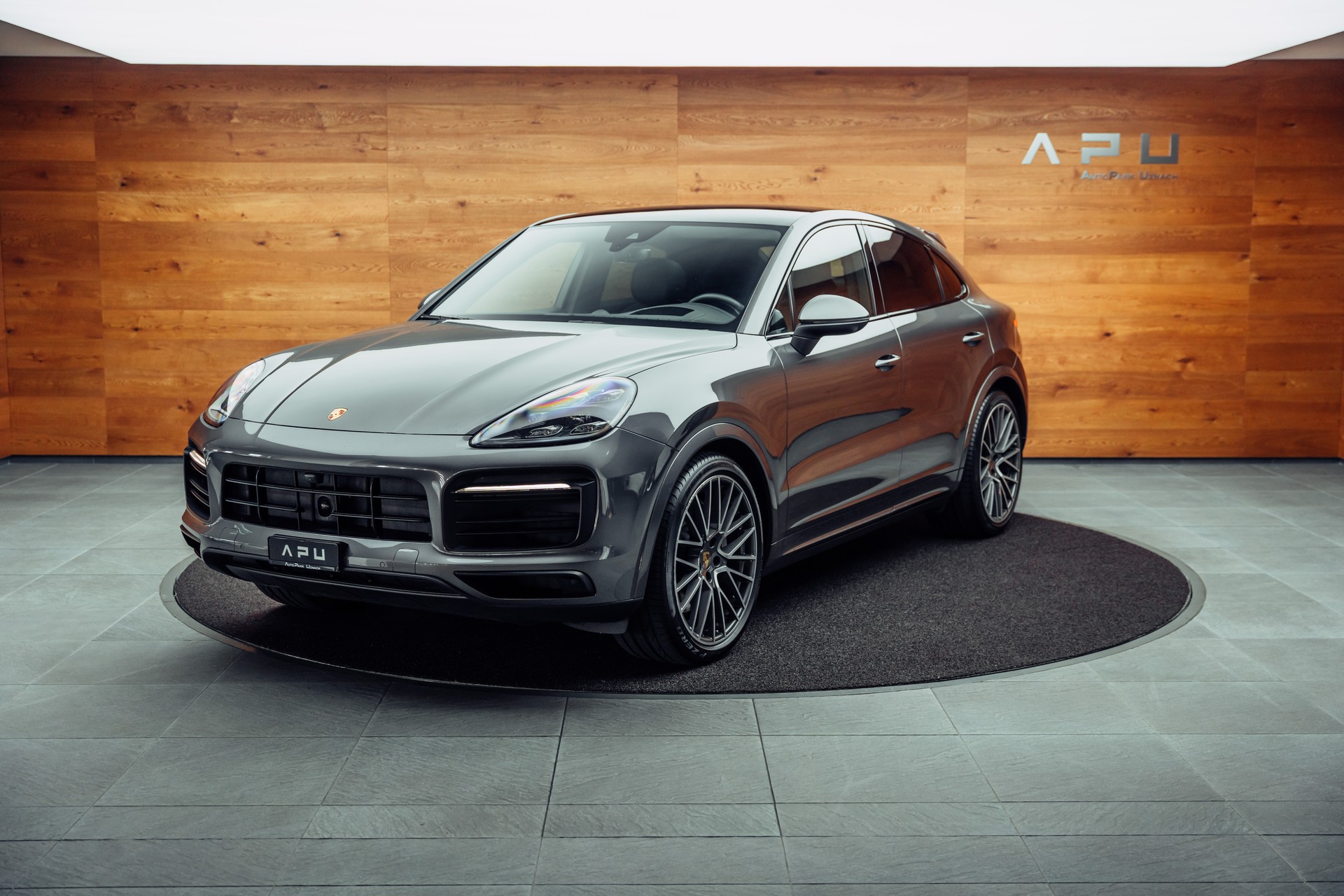 PORSCHE Cayenne S Coupé-image-3