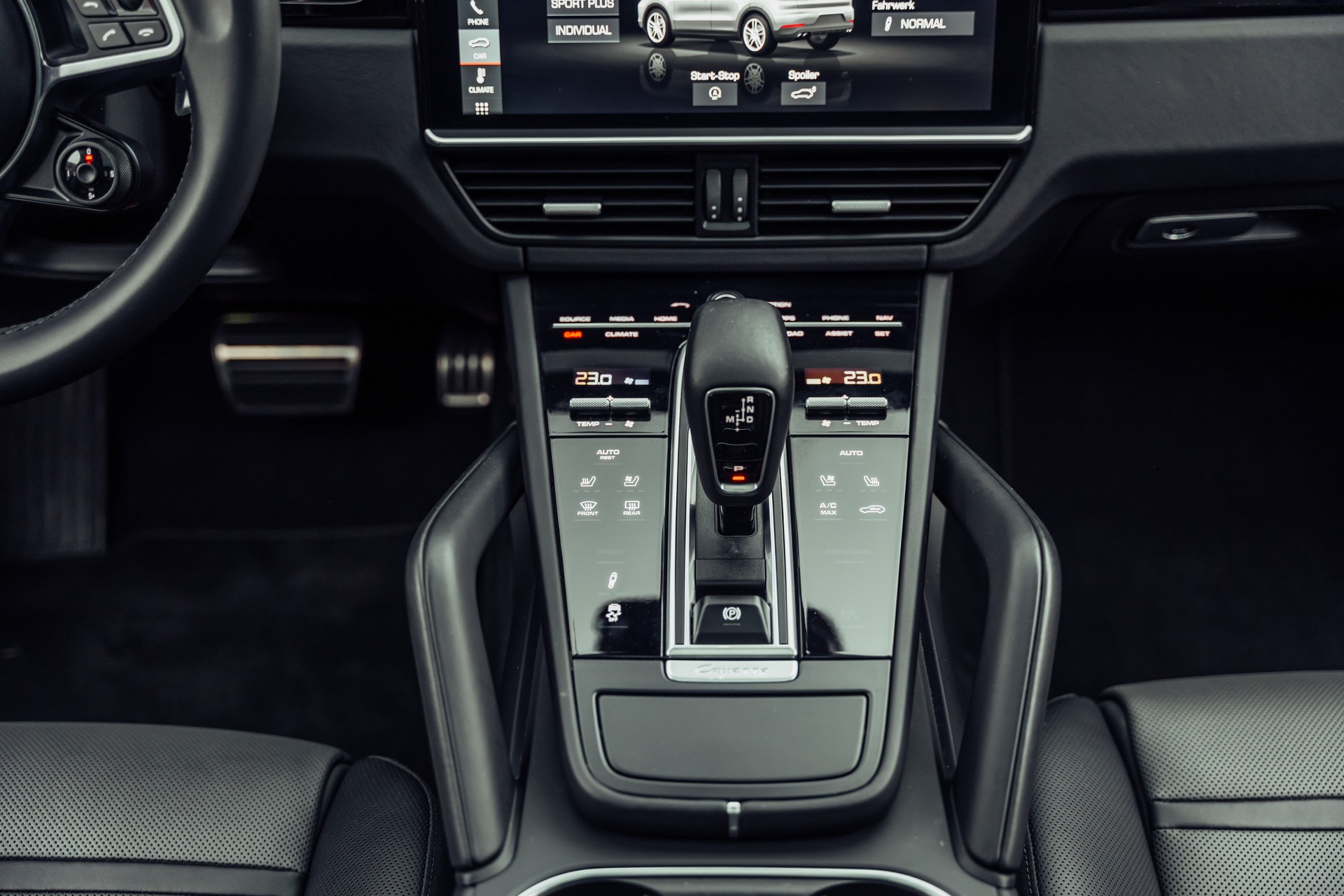 PORSCHE Cayenne S Coupé-image-15