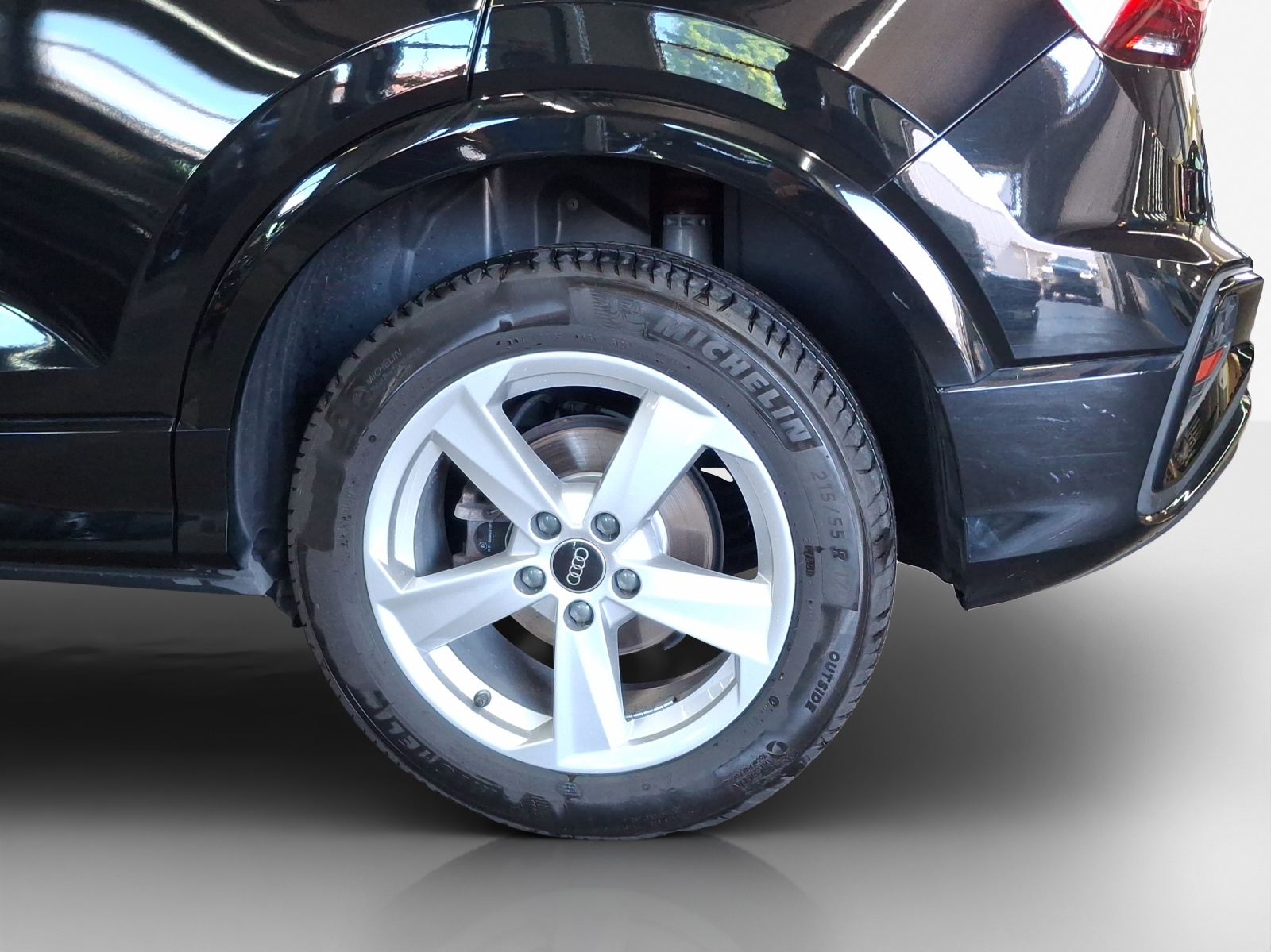 AUDI Q2 40 TFSI S line Attraction quattro S-tronic-image-13