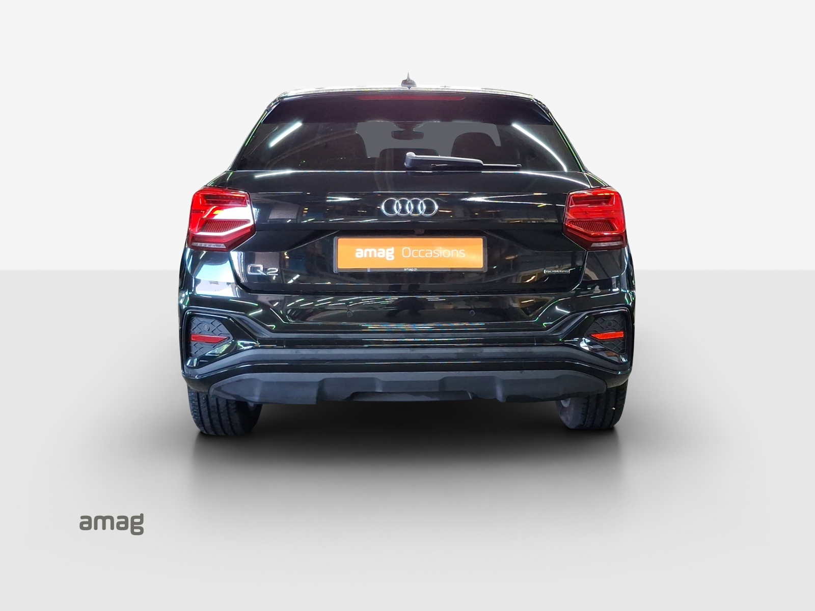 AUDI Q2 40 TFSI S line Attraction quattro S-tronic-image-3
