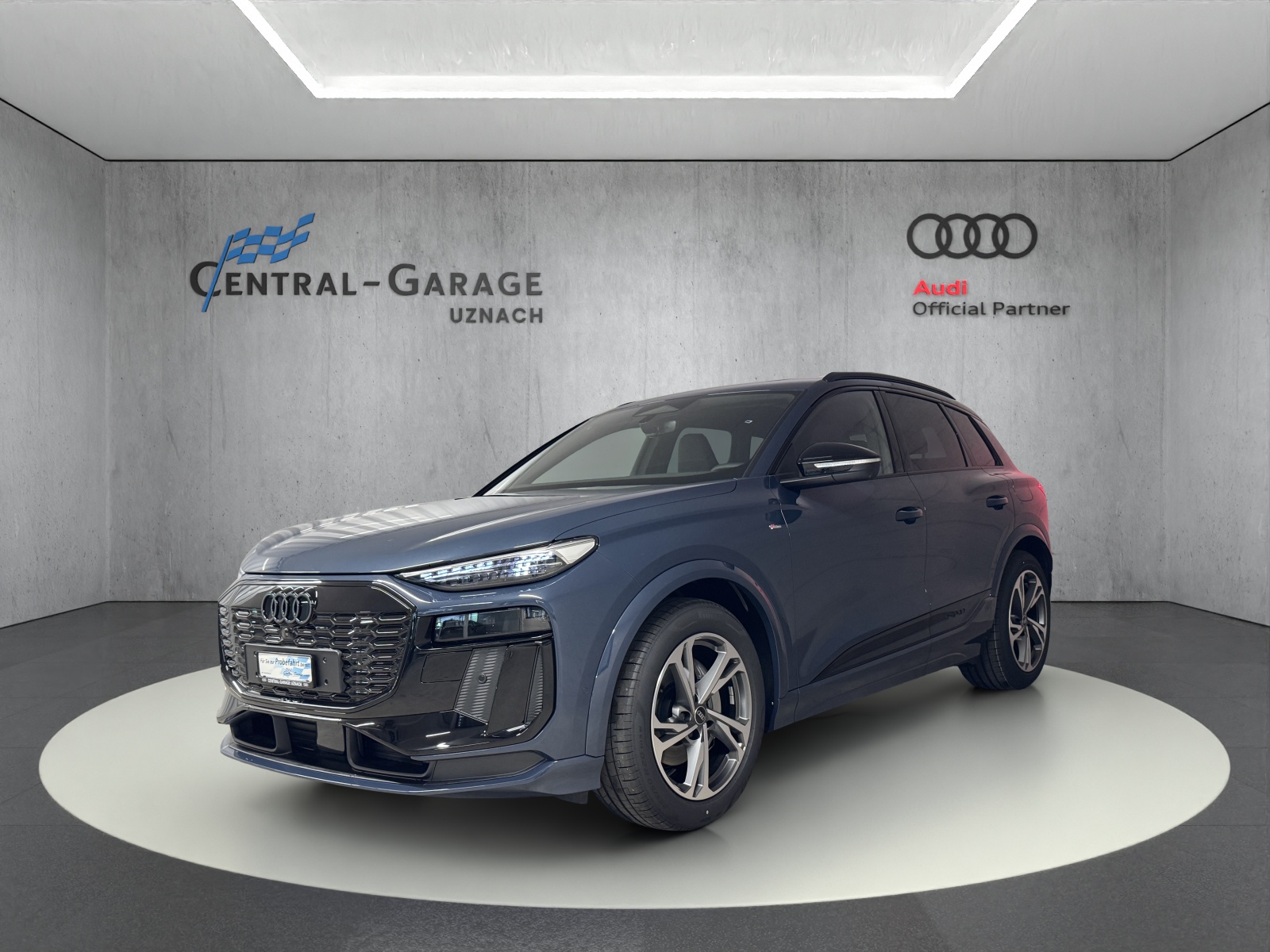 AUDI Q6 e-tron quattro-image-0