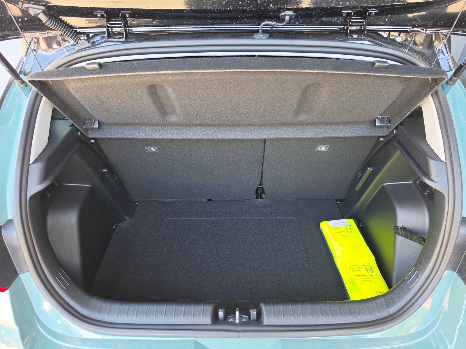Hyundai i20 1.0 T-GDi Amplia DCT — photo 11