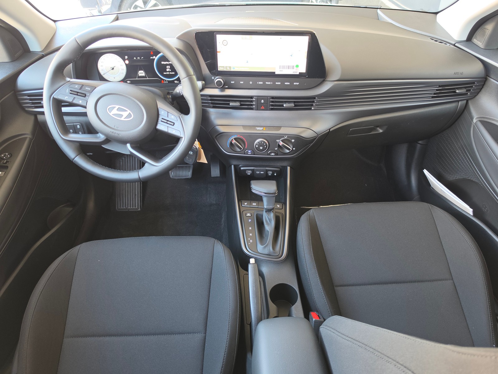 Hyundai i20 1.0 T-GDi Amplia DCT — photo 4