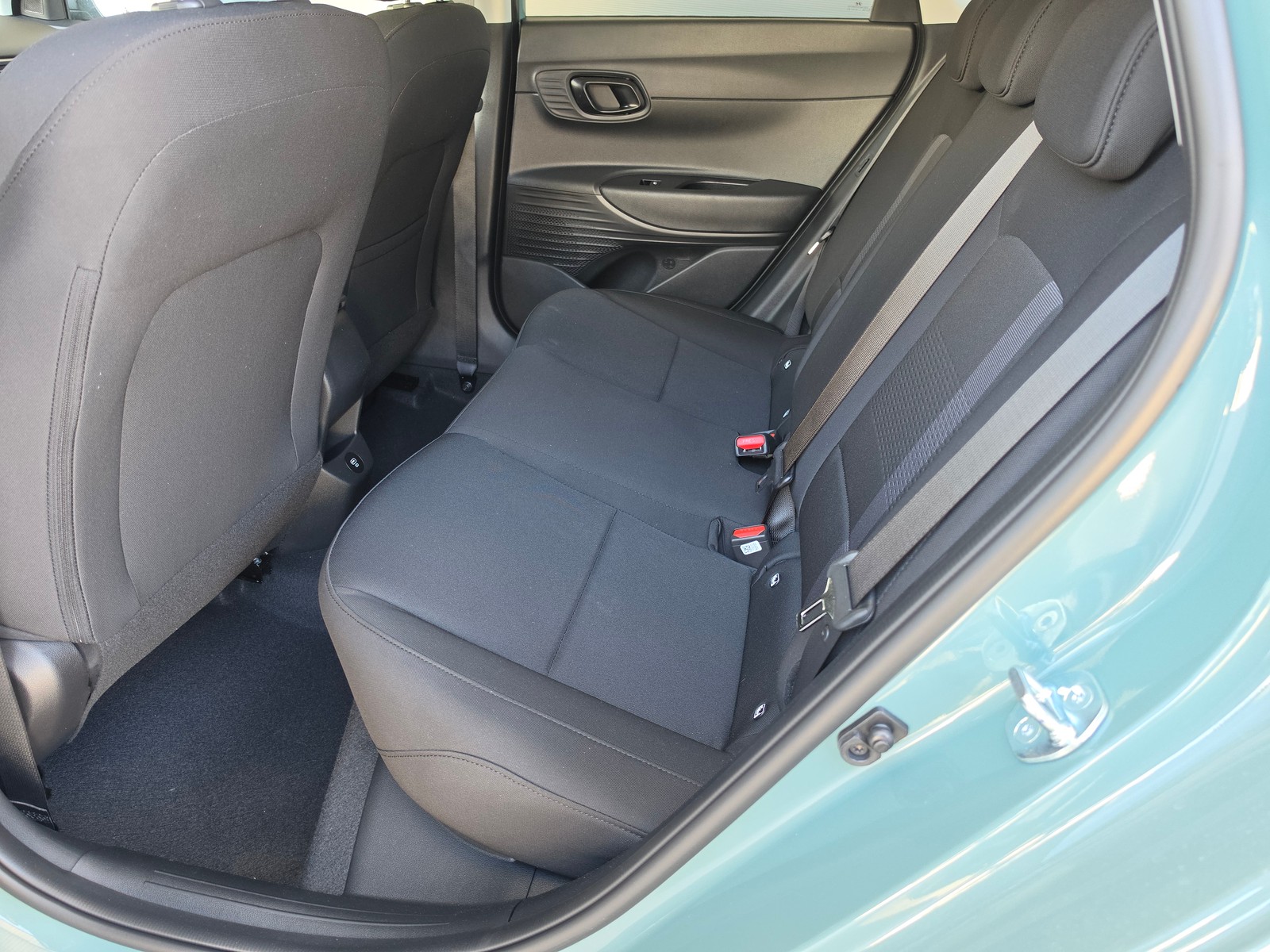 Hyundai i20 1.0 T-GDi Amplia DCT — photo 10