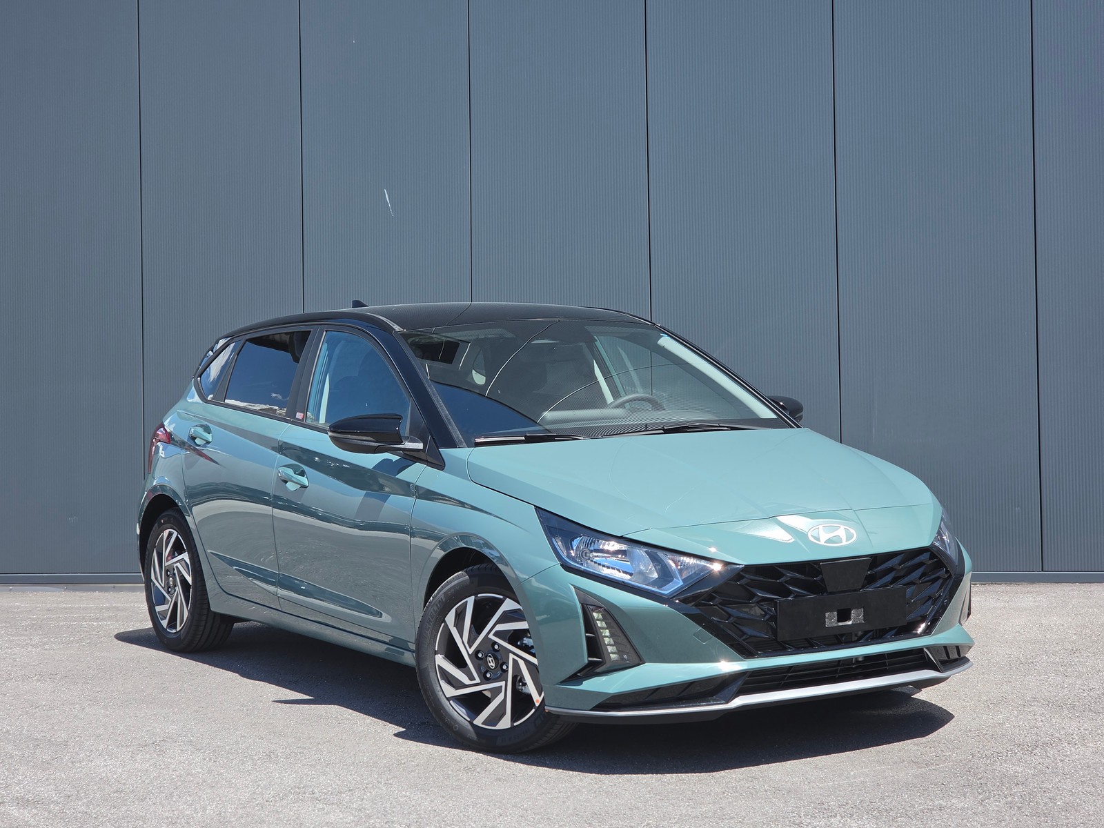 Hyundai i20 1.0 T-GDi Amplia DCT — photo 1