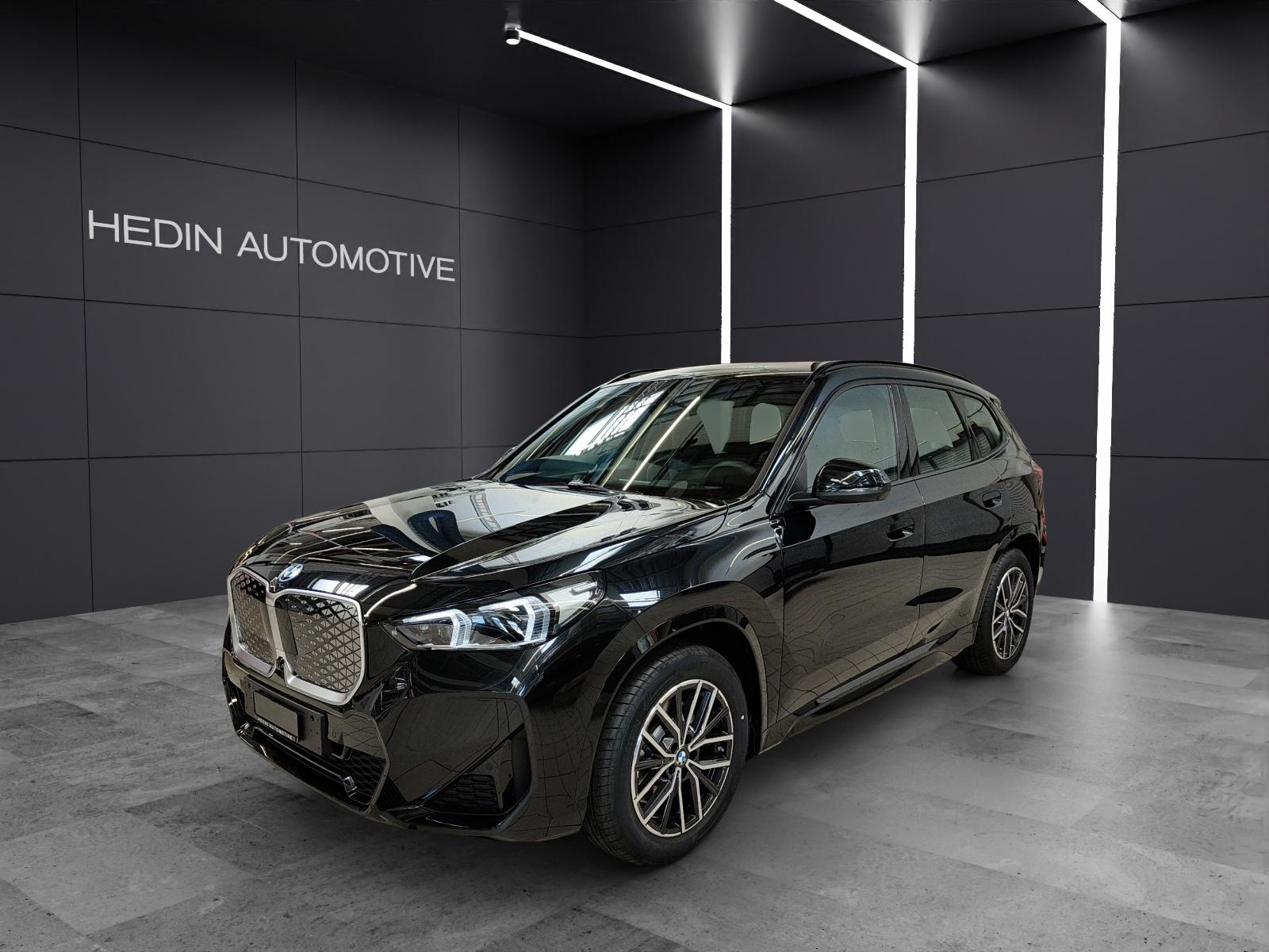 BMW iX 30 xDrive-image-0