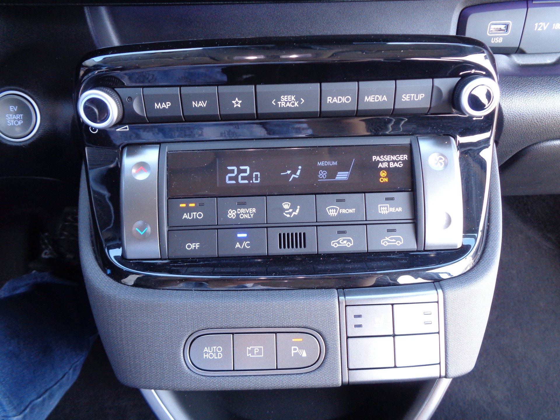 HYUNDAI Inster 49kWh Vertex-image-13