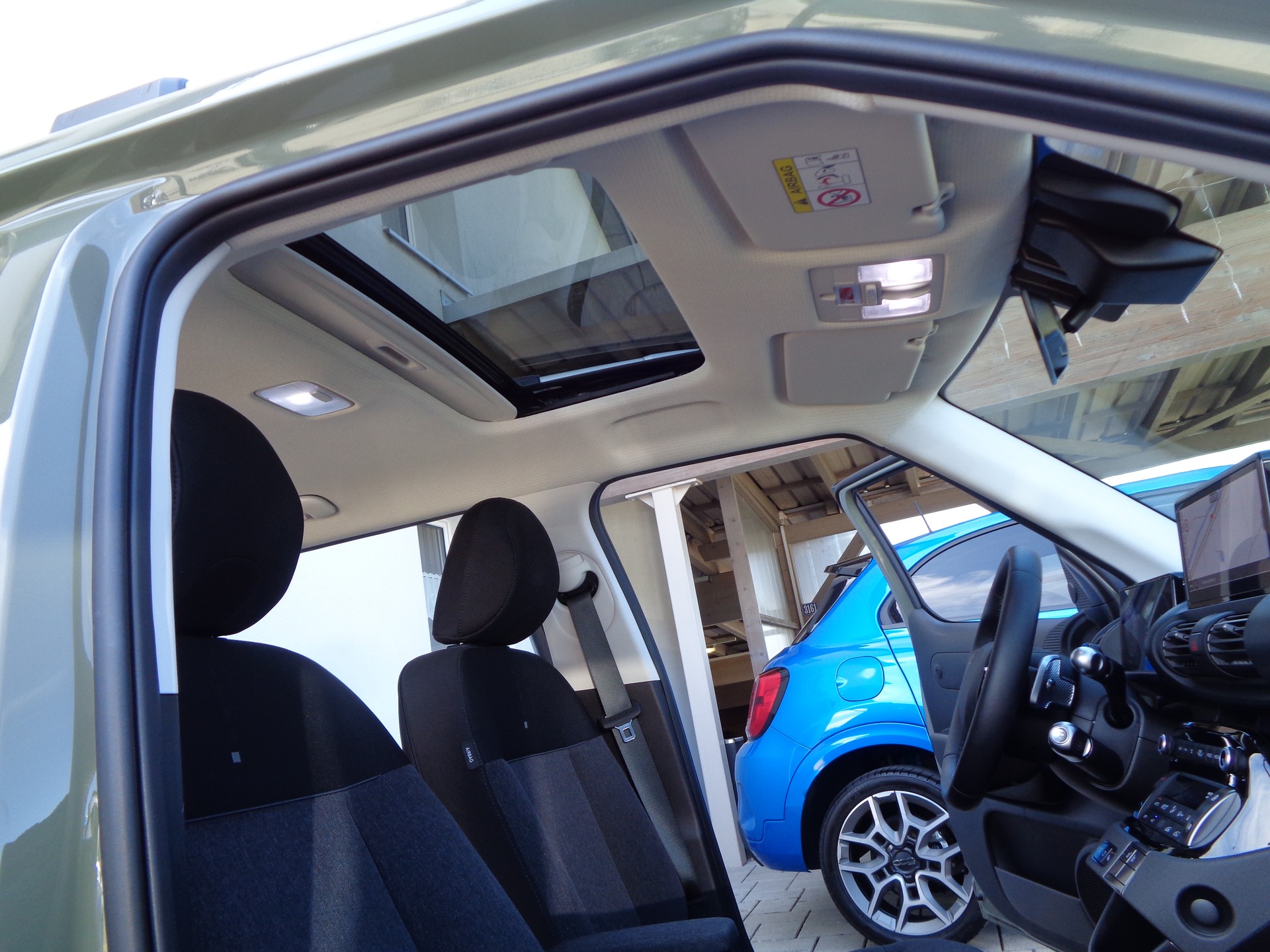 HYUNDAI Inster 49kWh Vertex-image-18