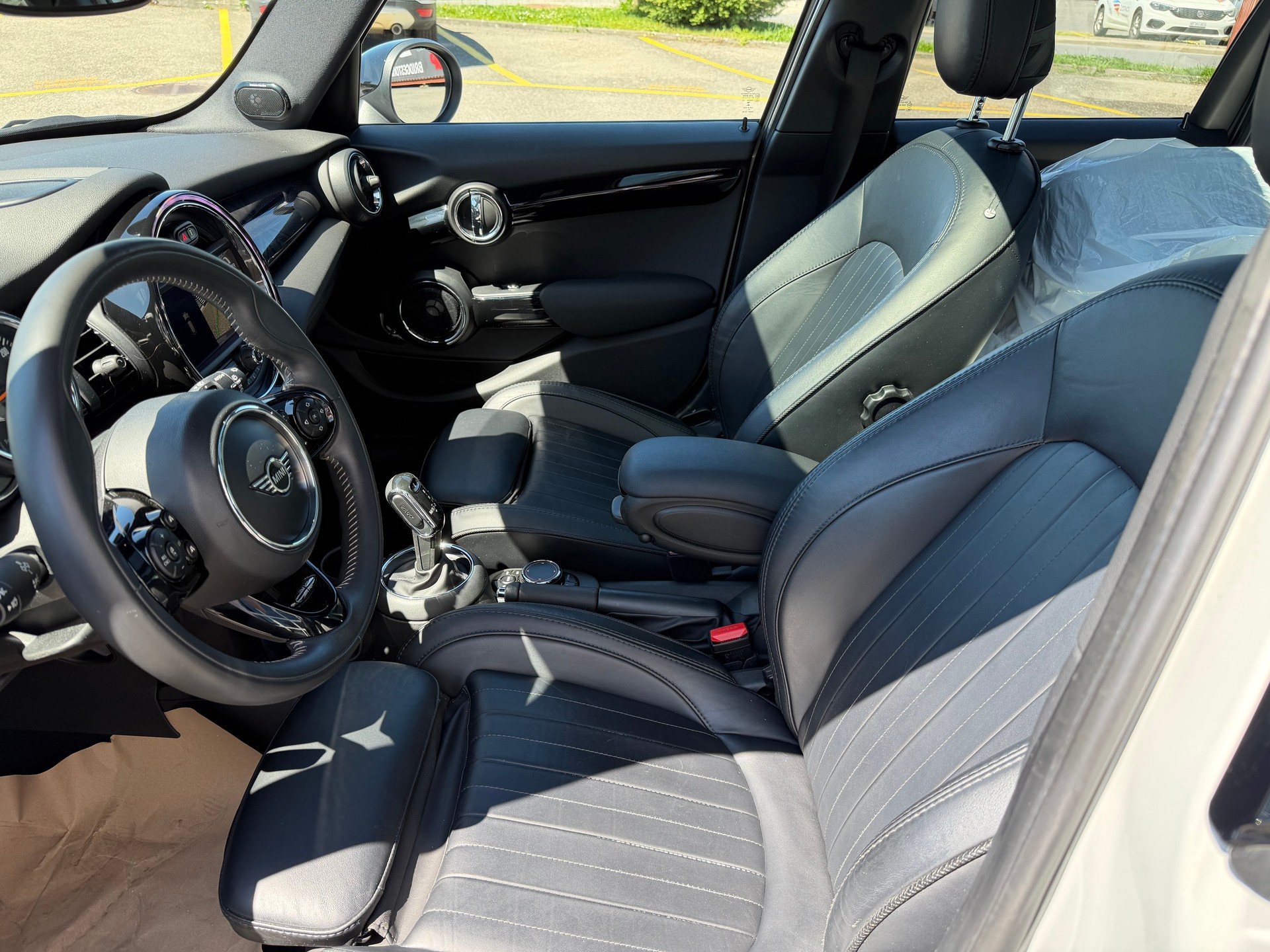 MINI Cooper S Steptronic DKG-image-4