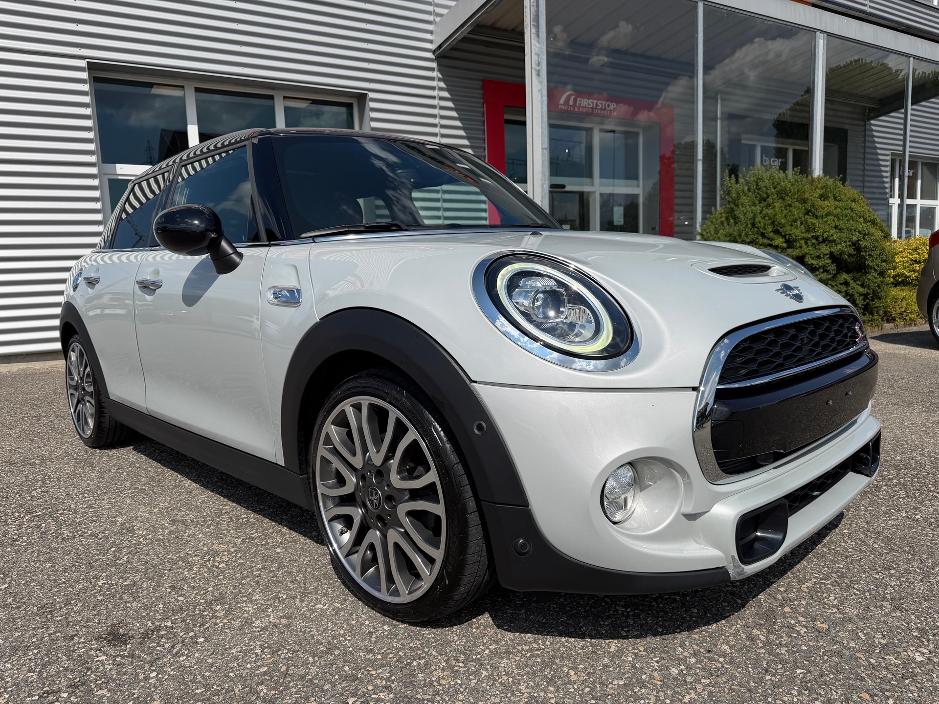 MINI Cooper S Steptronic DKG-image-0
