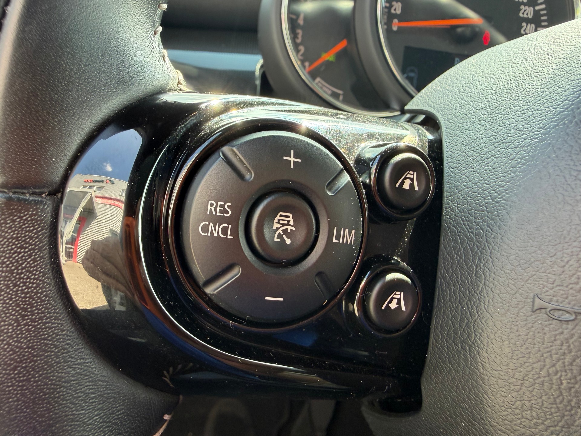 MINI Cooper S Steptronic DKG-image-13