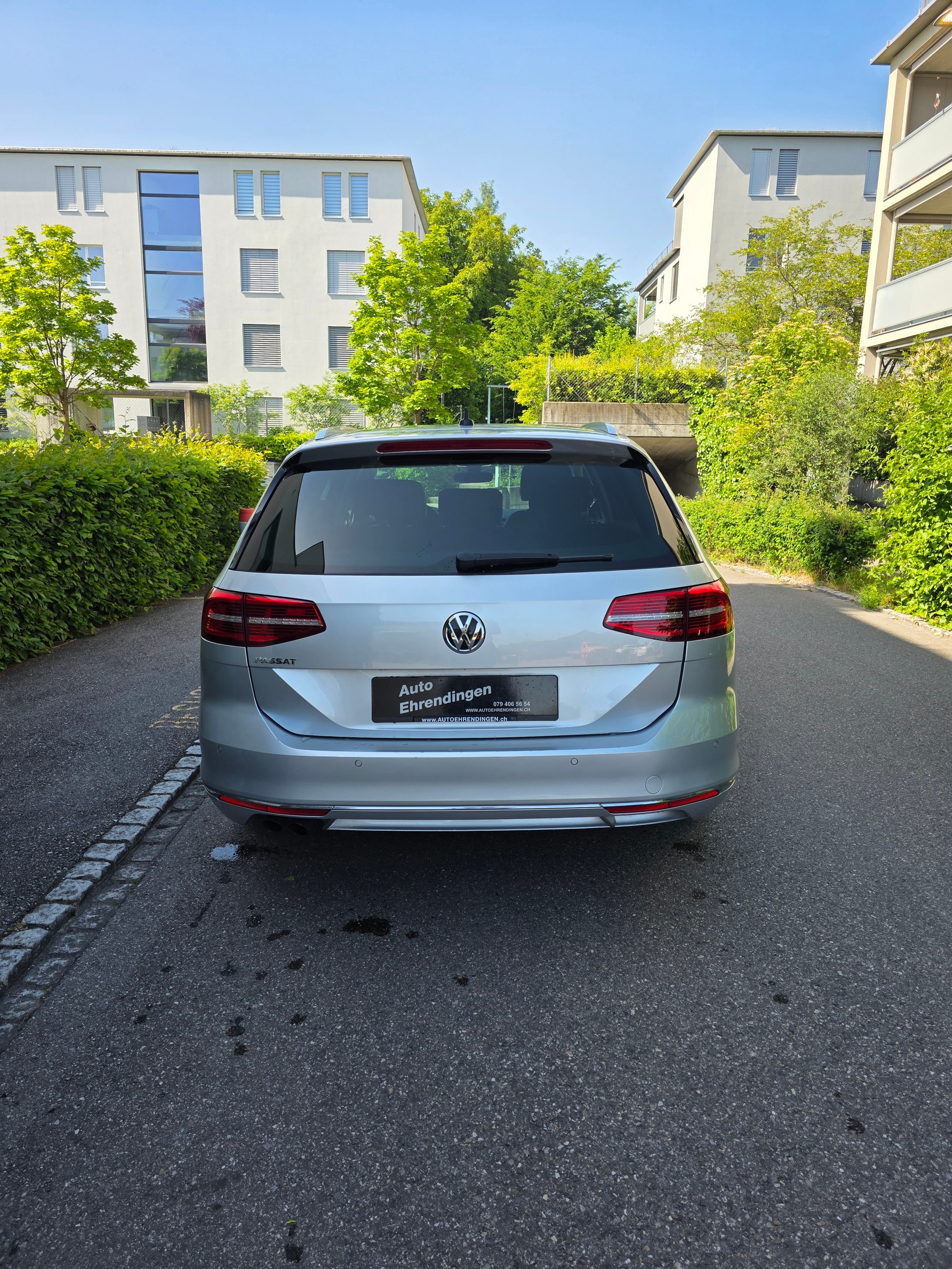 VW Passat Variant 2.0 TDI BMT Highline DSG 4Motion-image-6