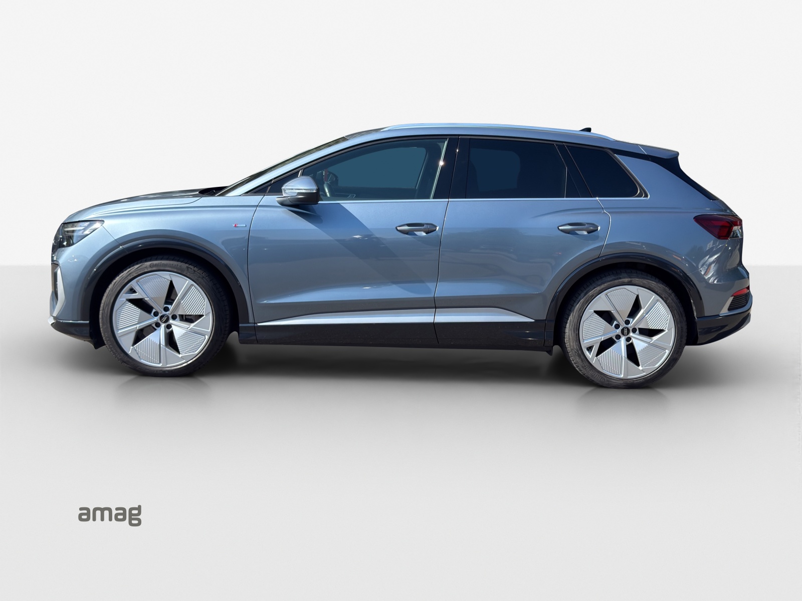 AUDI Q4 e-tron 50 quattro-image-2