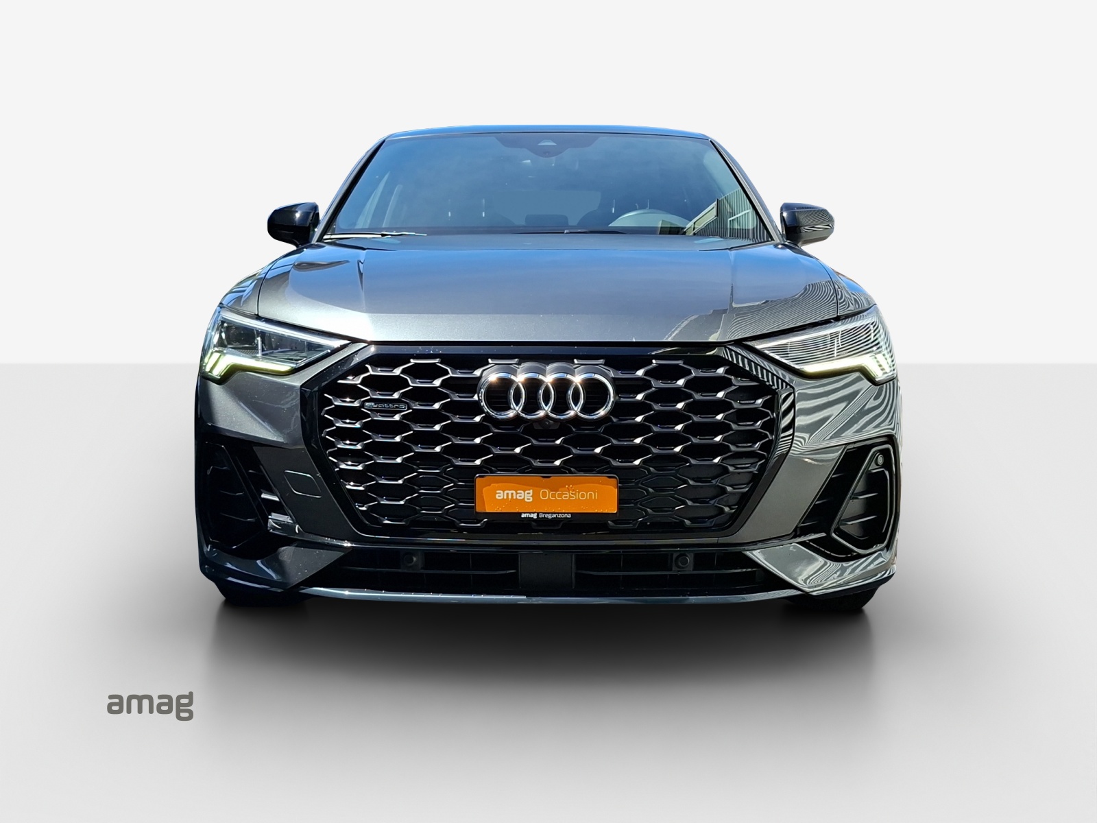 AUDI Q3 Sportback 40 TDI S line quattro S-tronic-image-6