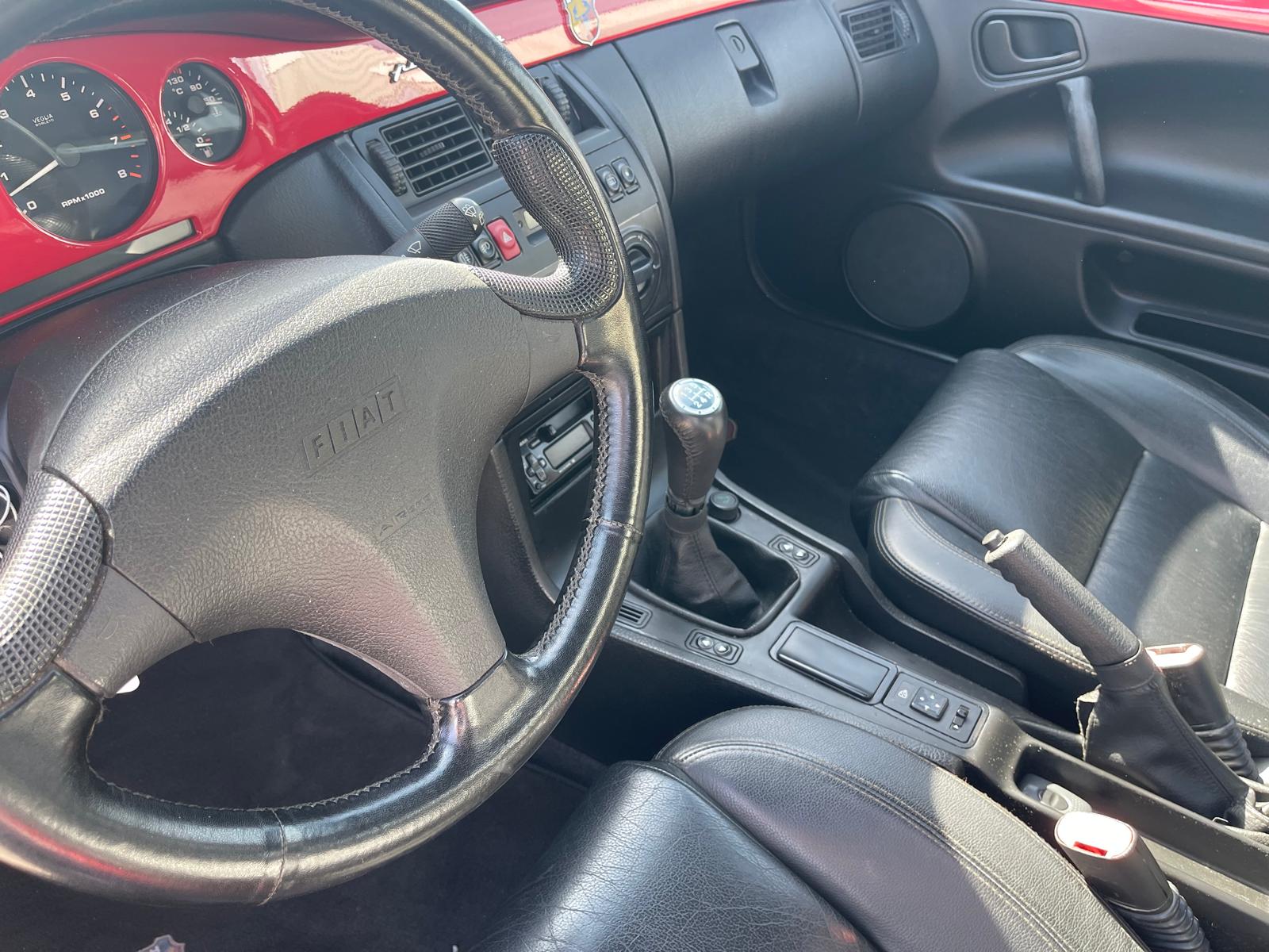 FIAT Coupé 2.0 16V Turbo Plus-image-8