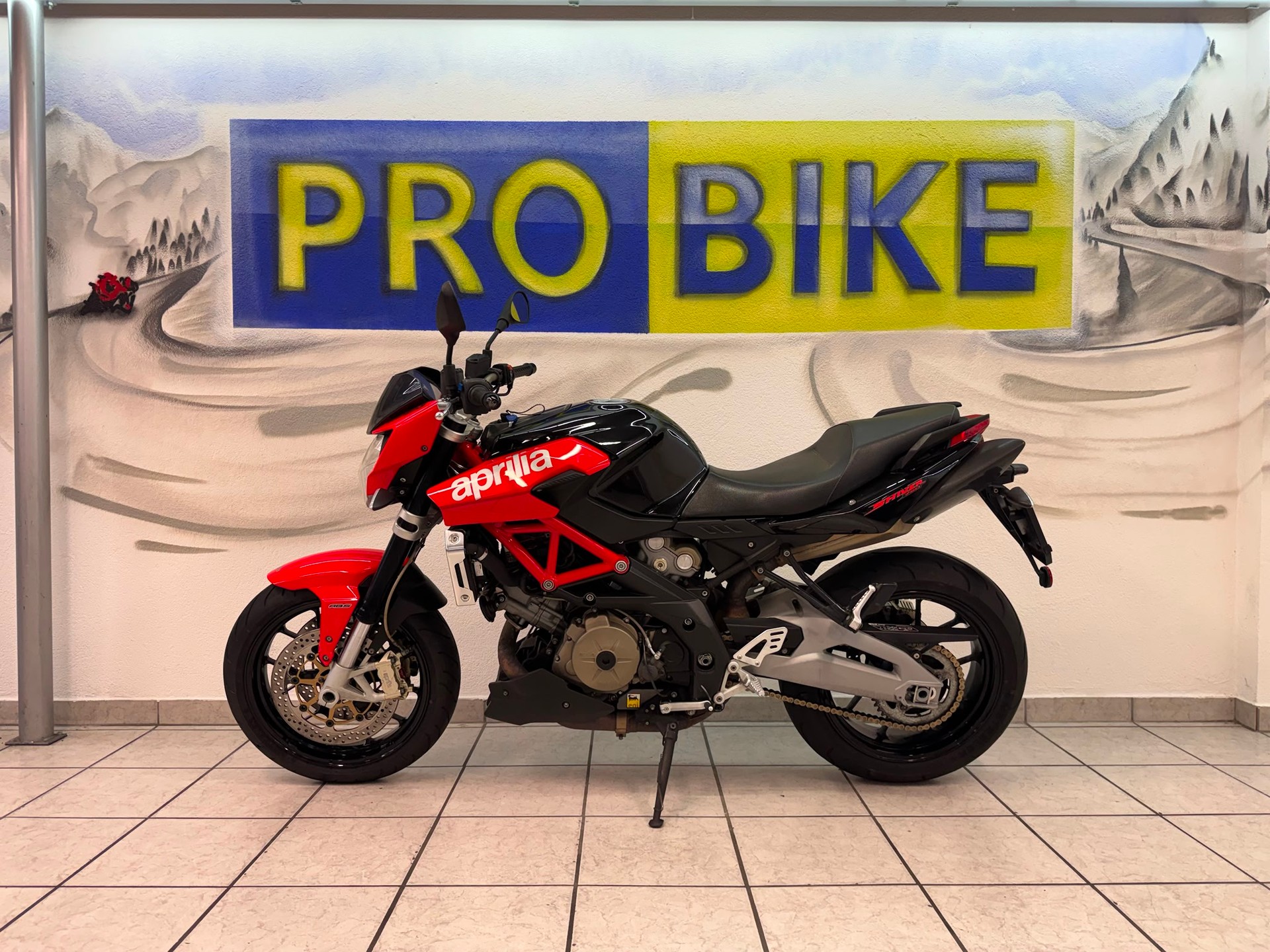 APRILIA SL 750 Shiver ABS-image-4