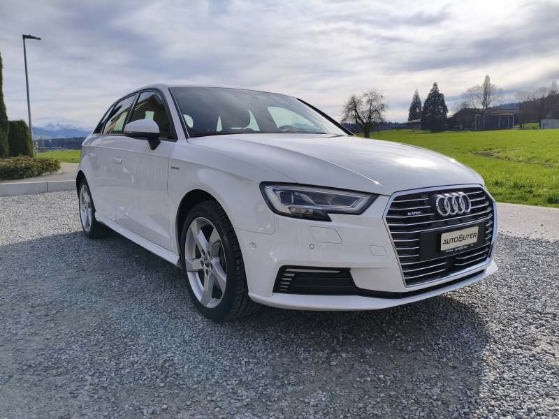 AUDI A3 Sportback 1.4 T FSI e-tron S-Tronic-image-1