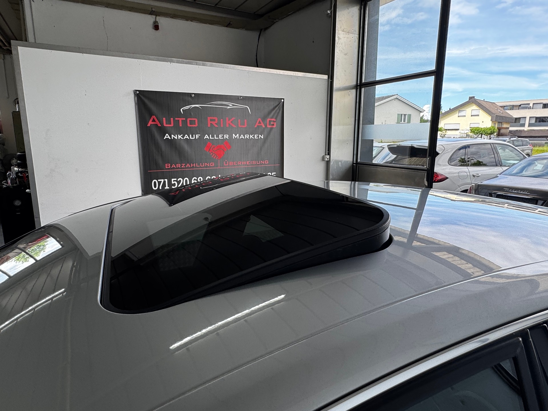 AUDI S6 Limousine 5.2 V10 quattro tiptronic-image-6