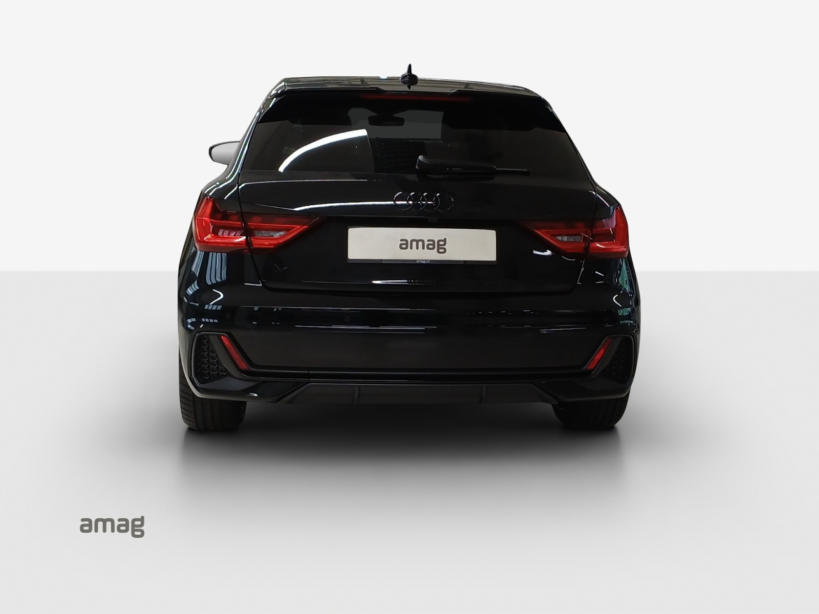 AUDI A1 Sportback 30 TFSI S Line Attraction S-tronic-showroom-element-3
