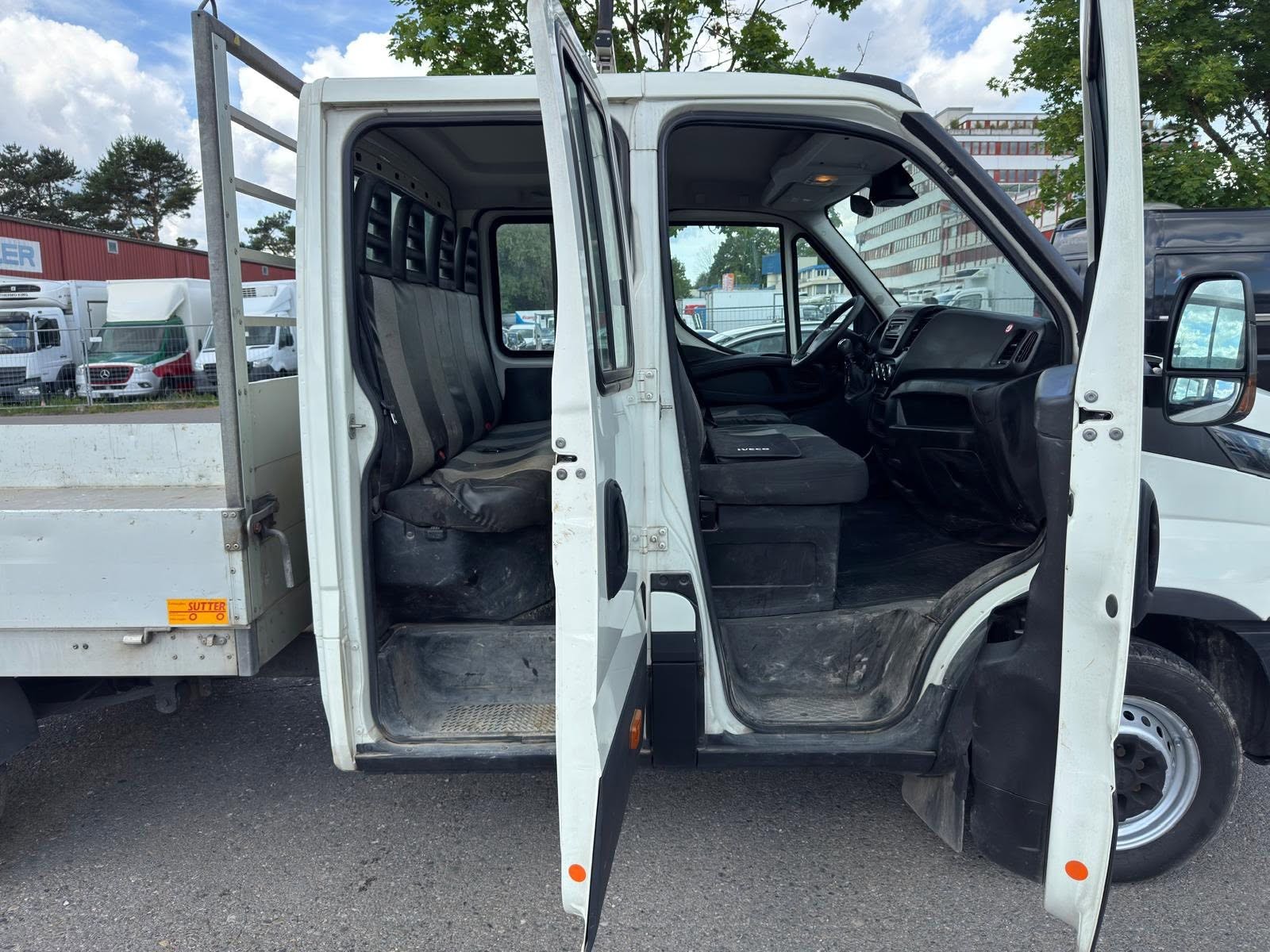 IVECO 35 S 16 DOKA 7 PLÄTZE KLIMAANLAGE-image-8