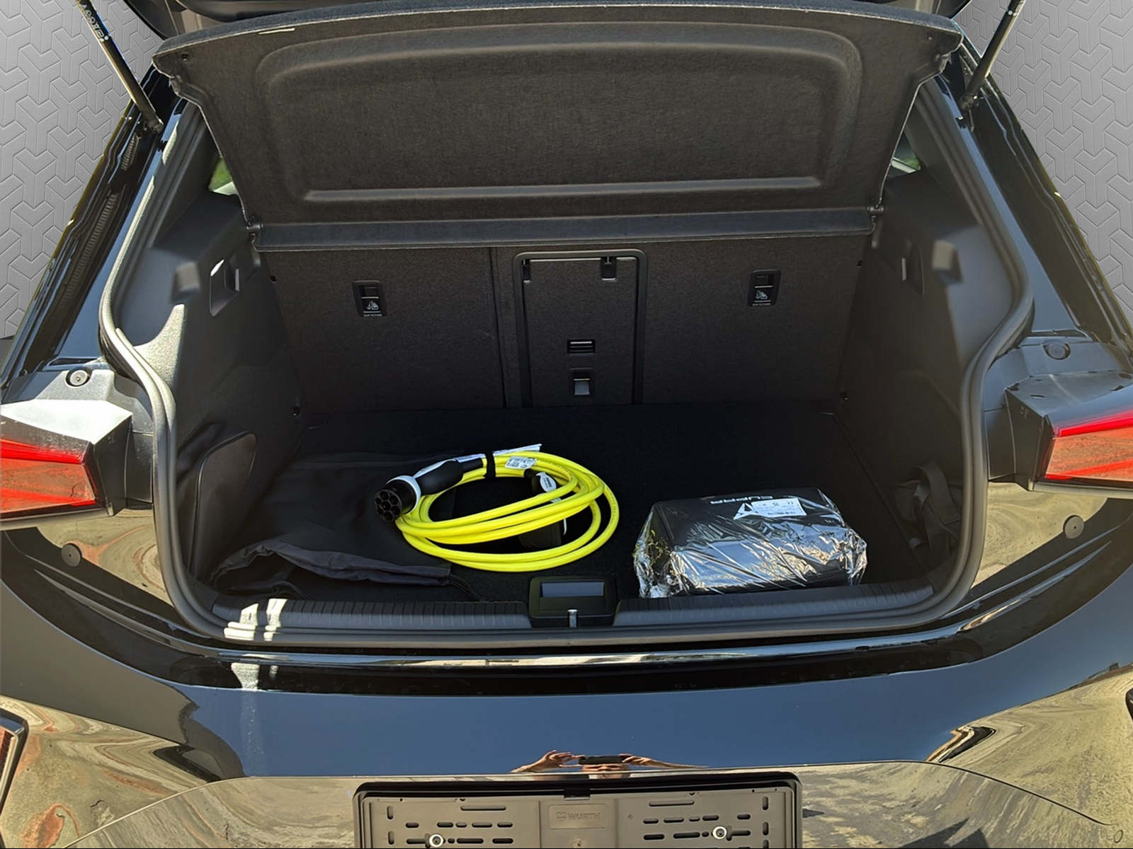 CUPRA Born 79 kWh Prime-image-13