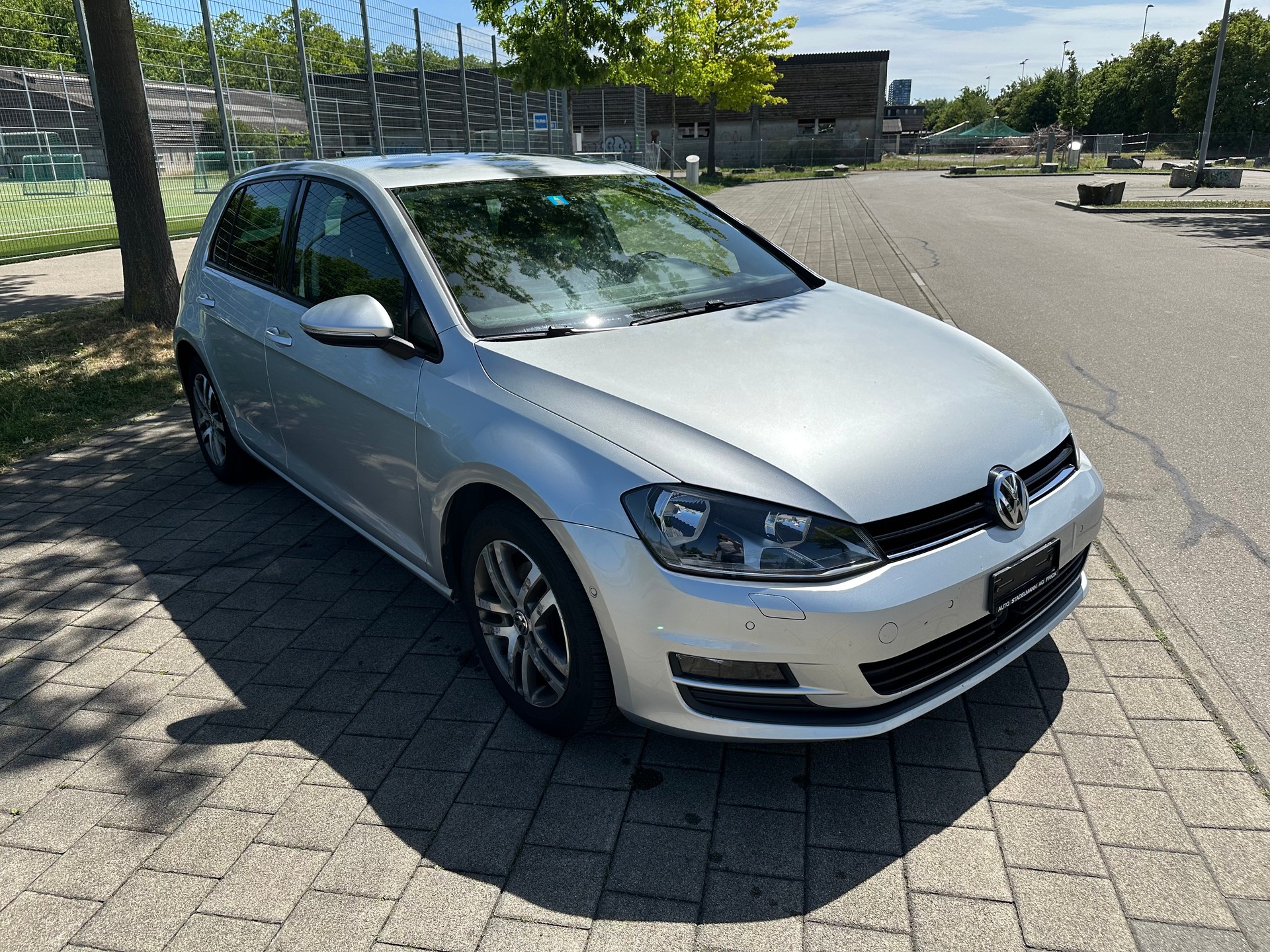VW Golf 1.6 TDI Comfortline 4Motion-image-2