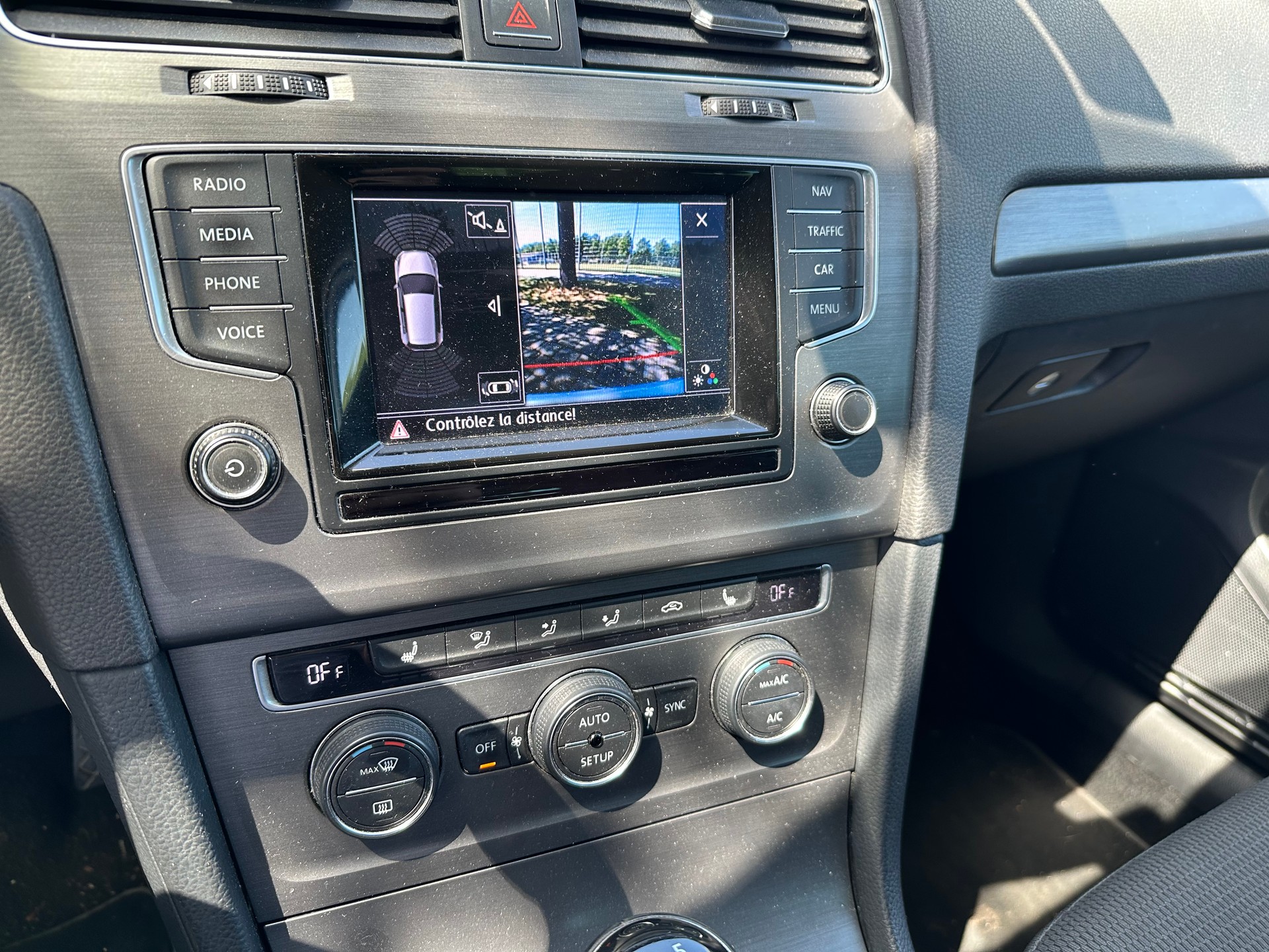 VW Golf 1.6 TDI Comfortline 4Motion-image-10