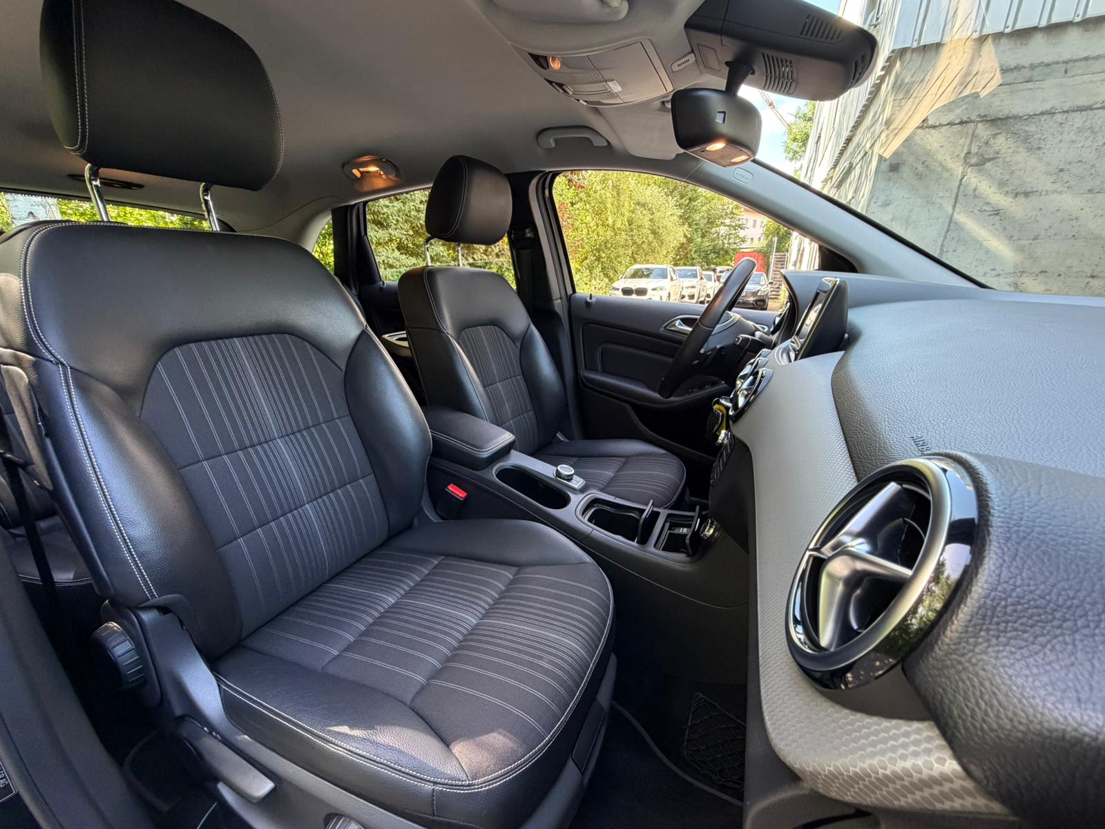 MERCEDES-BENZ B 200 7G-DCT-image-15