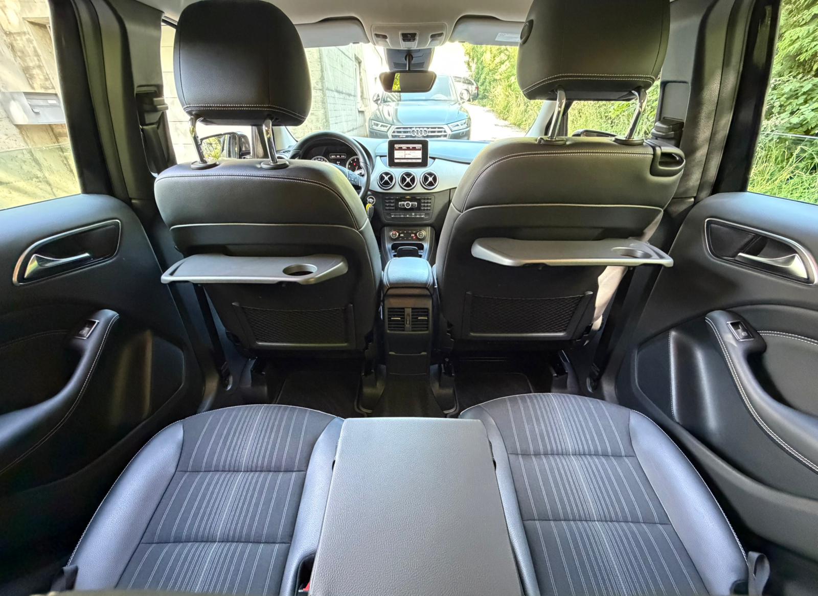 MERCEDES-BENZ B 200 7G-DCT-image-17