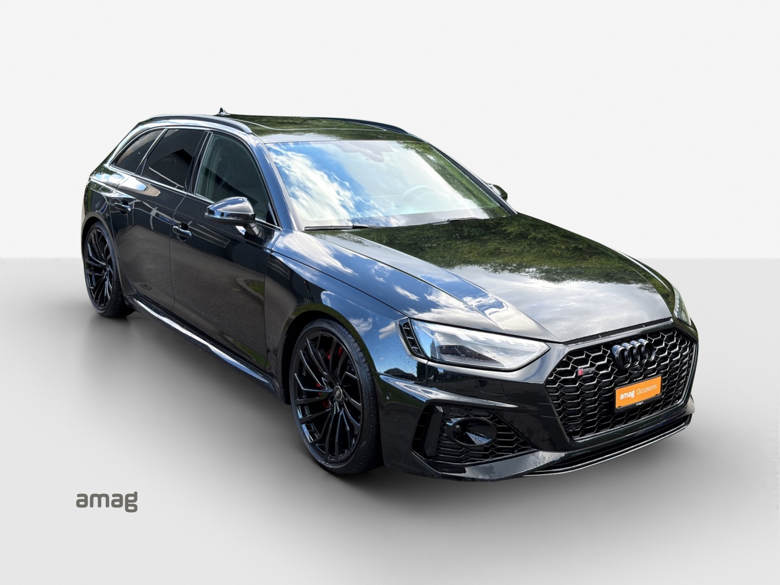 AUDI RS4 Avant quattro tiptronic-image-5