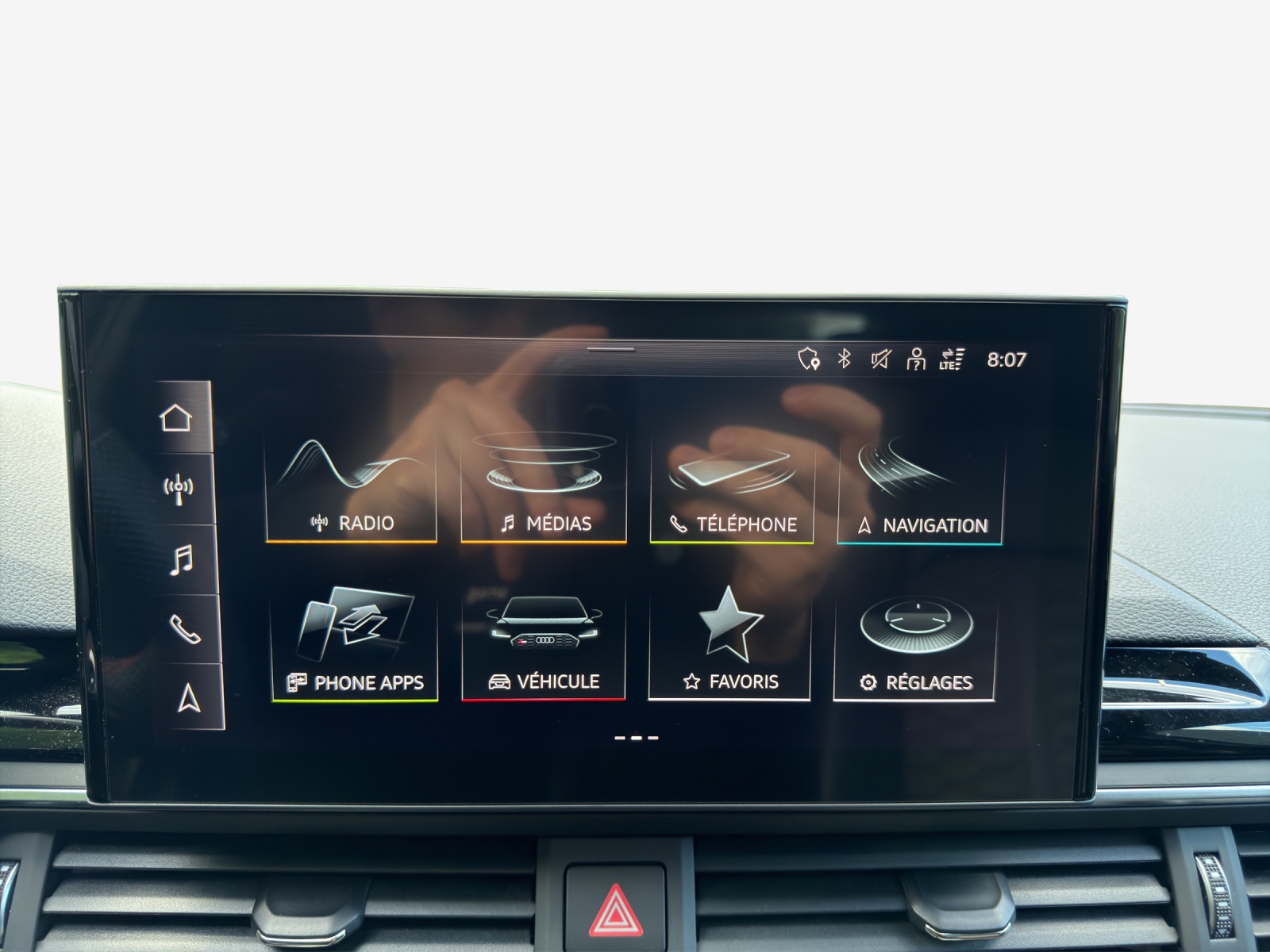 AUDI RS4 Avant quattro tiptronic-image-13