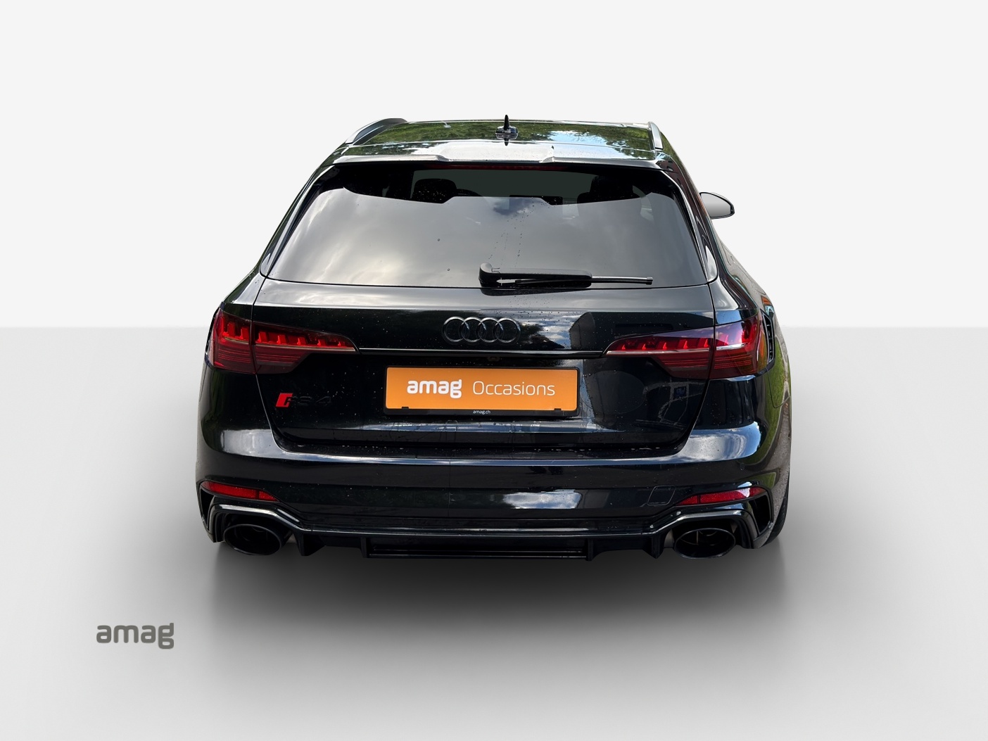 AUDI RS4 Avant quattro tiptronic-image-3