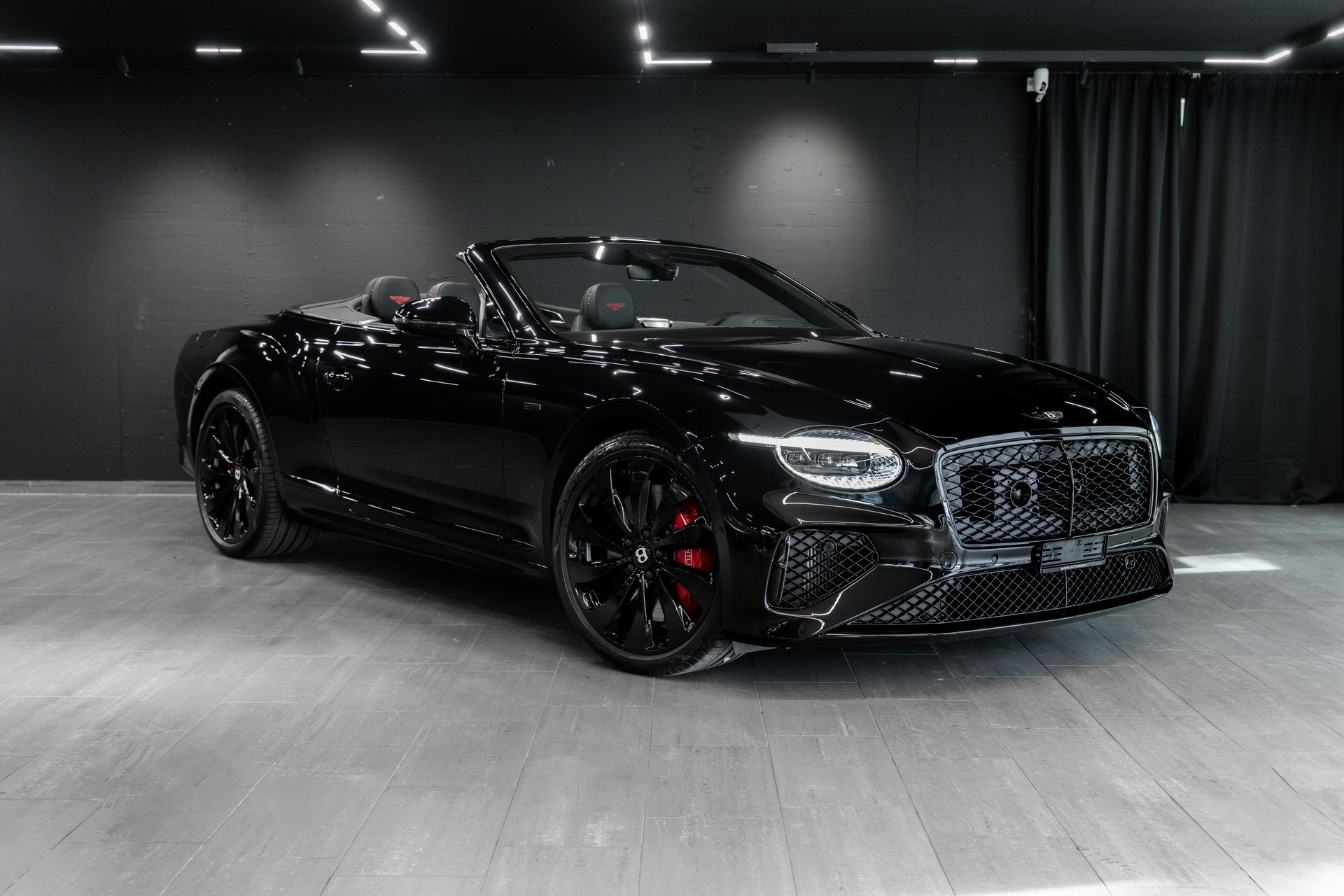 BENTLEY BENTLEY Continental GTC Black Edition 1 of 400-image-0