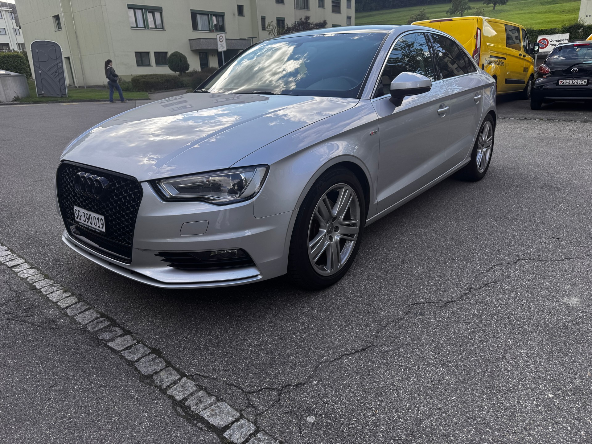 AUDI a3 1.8 T FSI Attraction S-Tronic-image-0