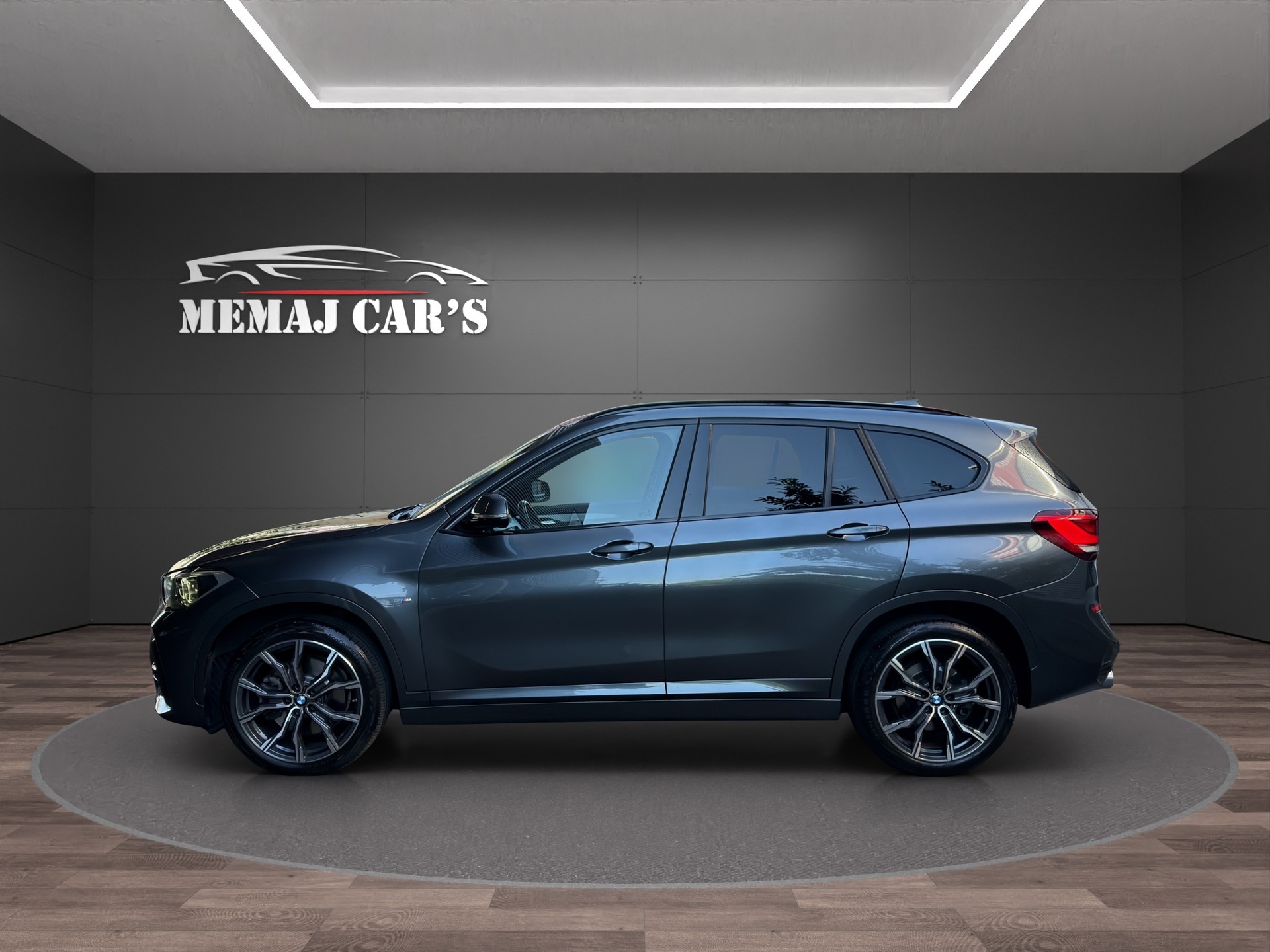 BMW X1 xDrive 25i M Sport Steptronic Facelift-image-3