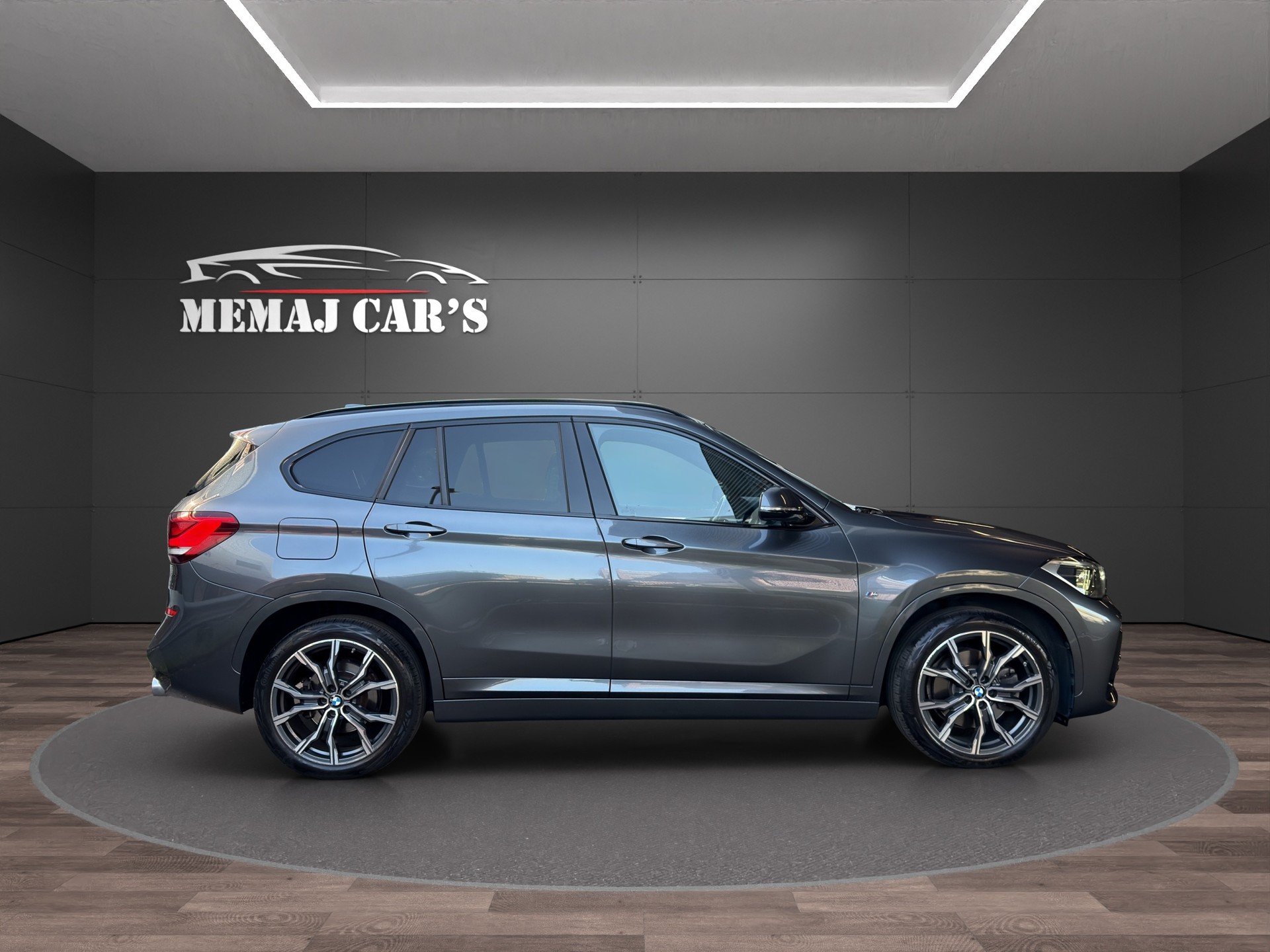 BMW X1 xDrive 25i M Sport Steptronic Facelift-image-4