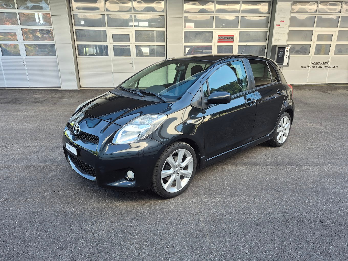 TOYOTA Yaris 1.8 TS-image-0