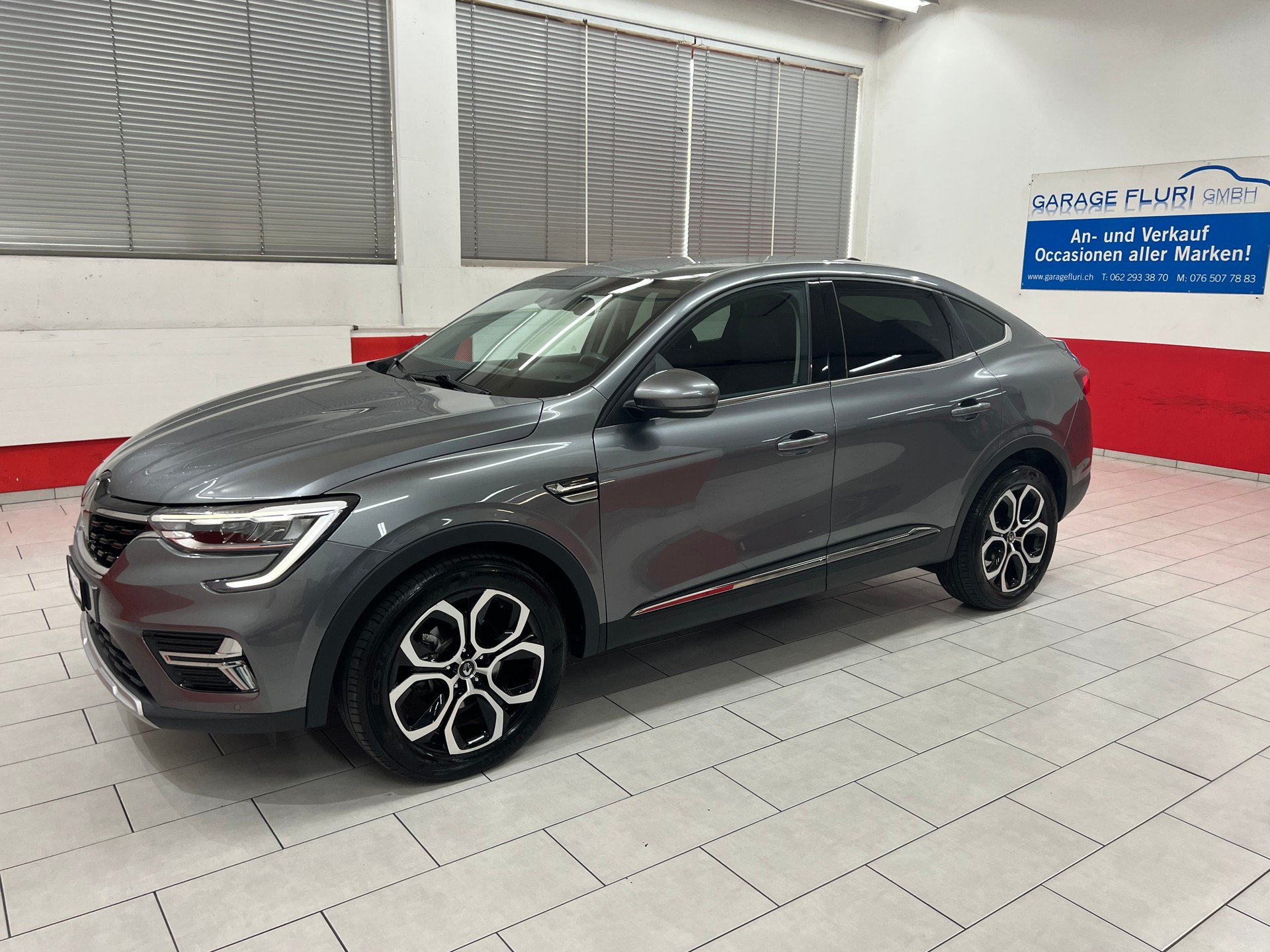 RENAULT Arkana 1.6 E-Tech Intens-image-0
