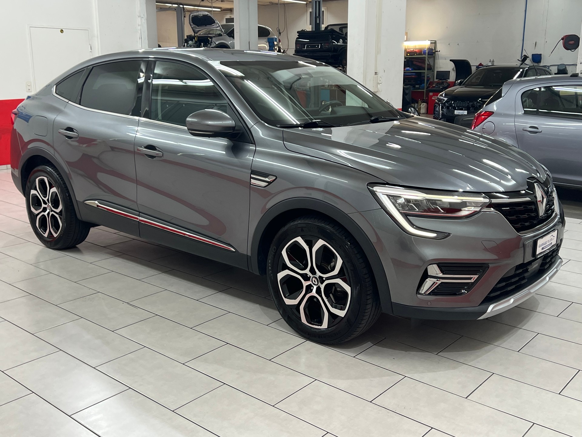RENAULT Arkana 1.6 E-Tech Intens-image-3