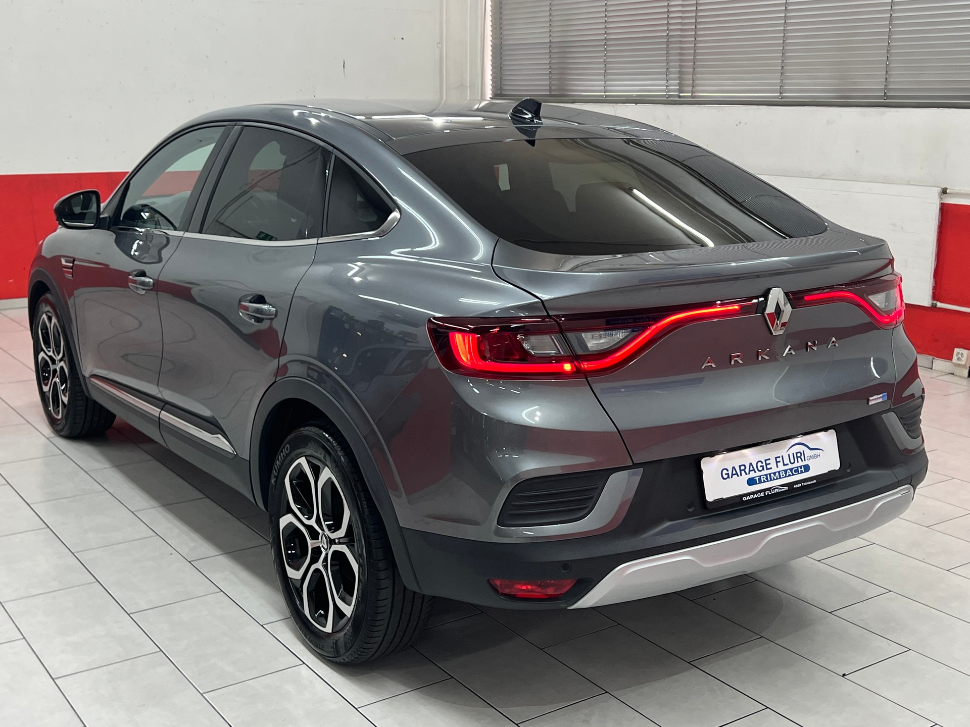 RENAULT Arkana 1.6 E-Tech Intens-image-6
