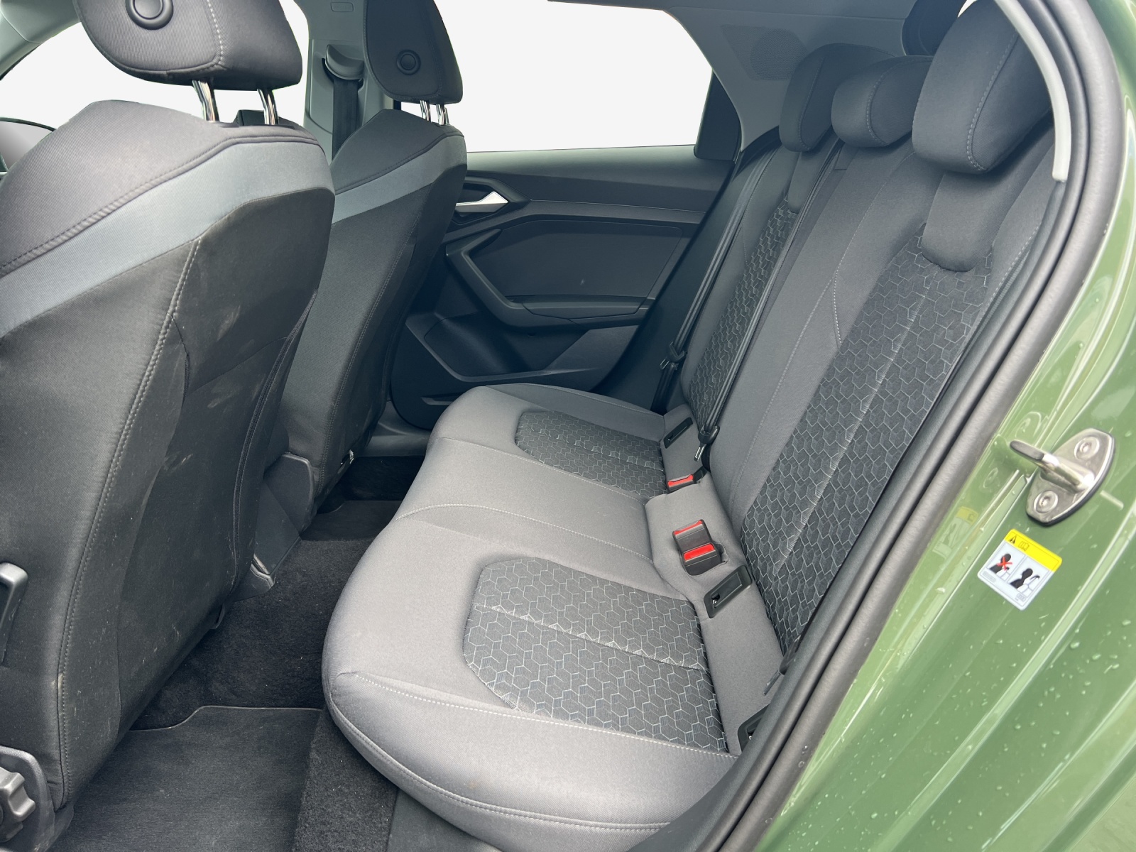 AUDI A1 Sportback 30 TFSI S Line S-tronic-image-11