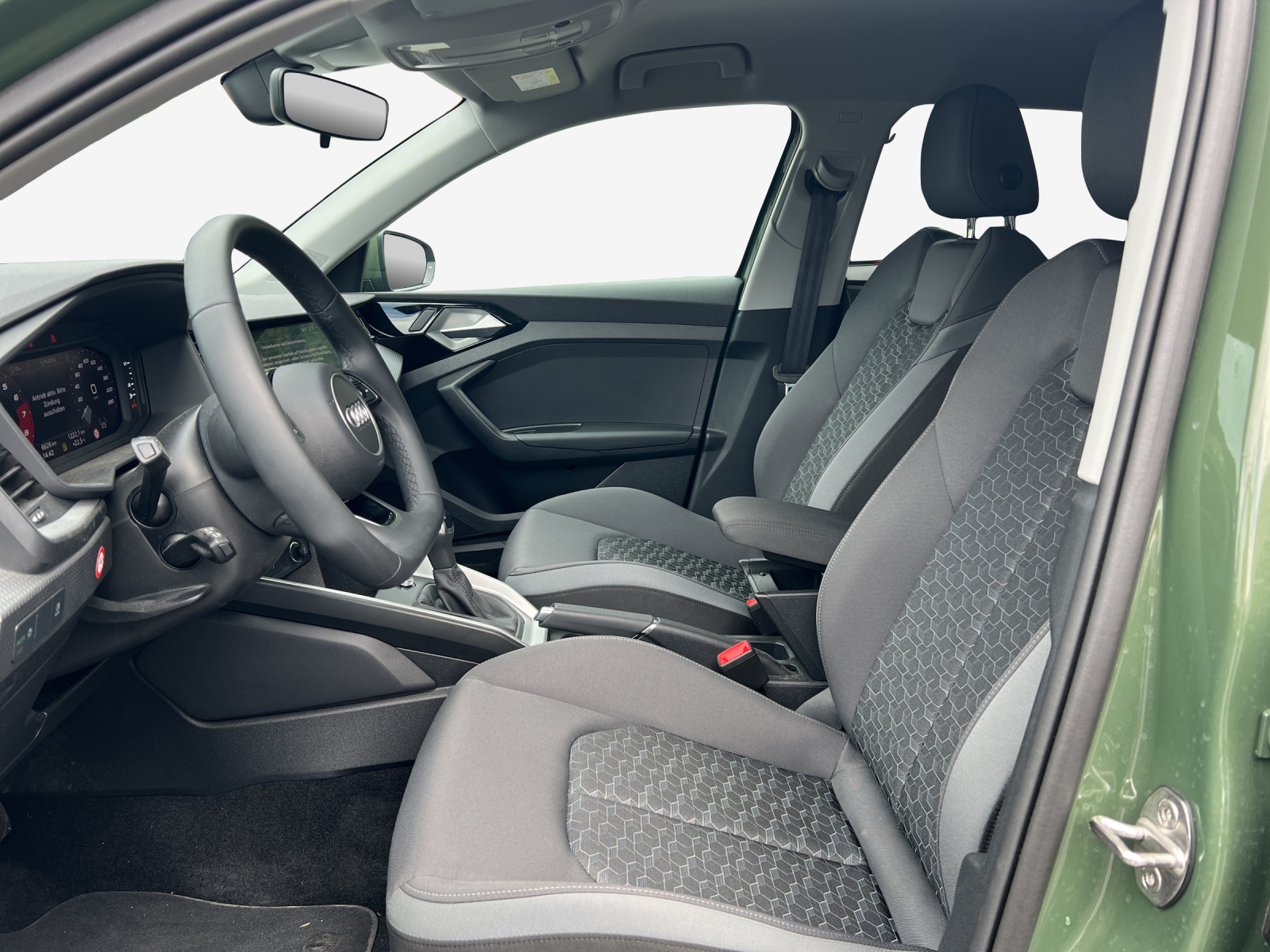AUDI A1 Sportback 30 TFSI S Line S-tronic-image-7