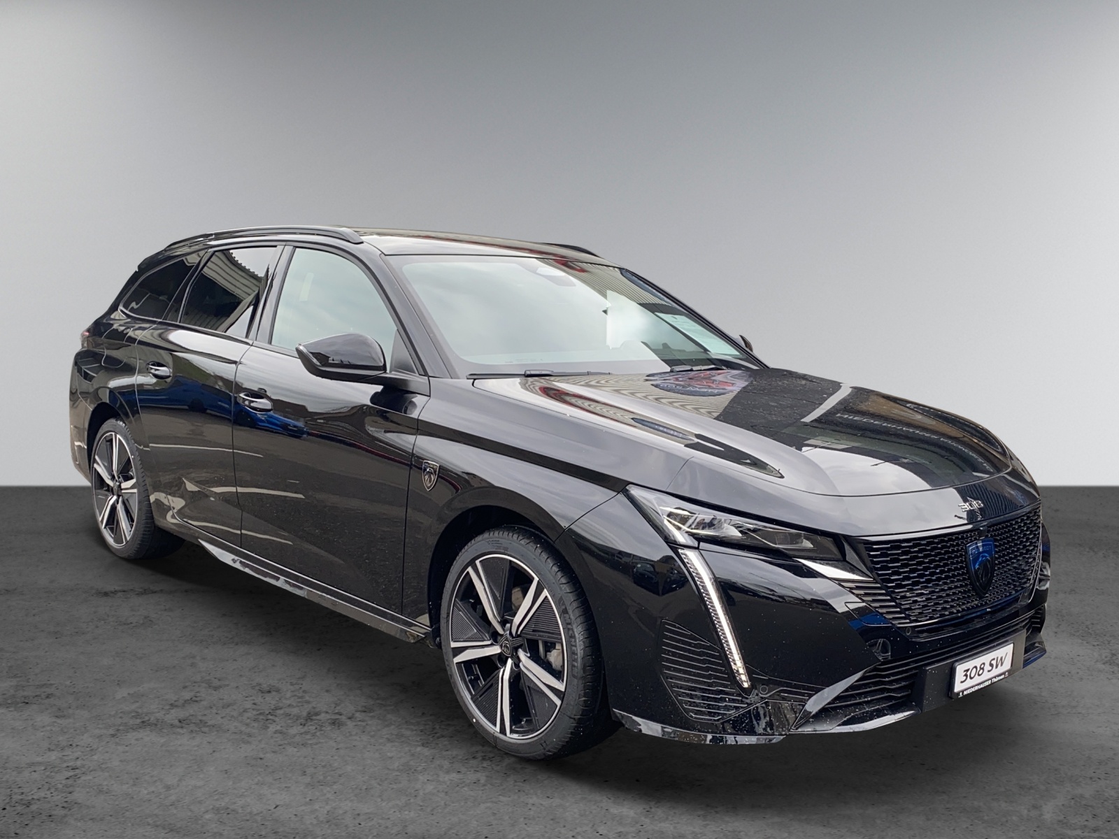 PEUGEOT 308 SW 1.2 PureTech GT-image-0