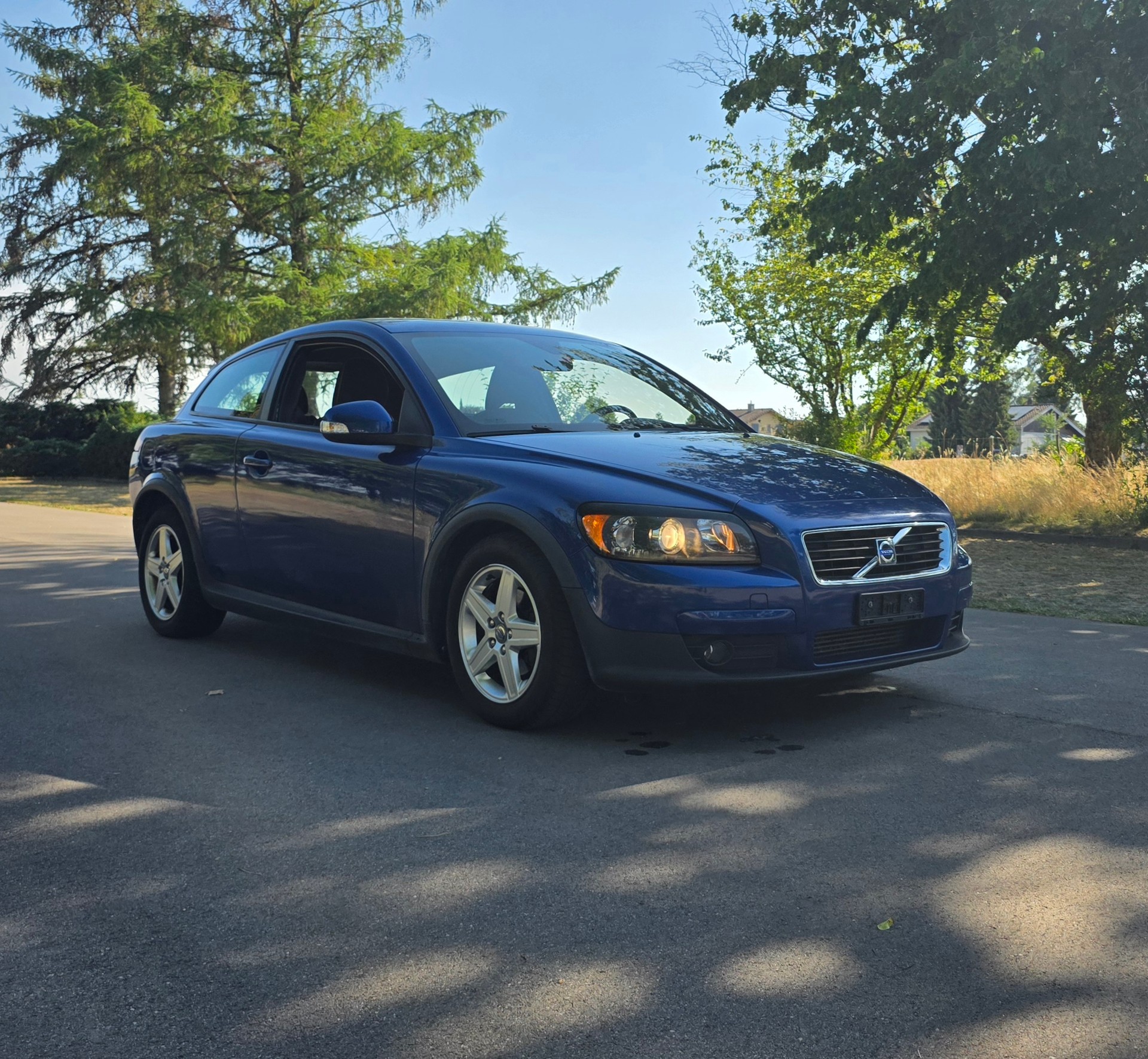 VOLVO C30 1.6D Start/Stop Momentum-image-1