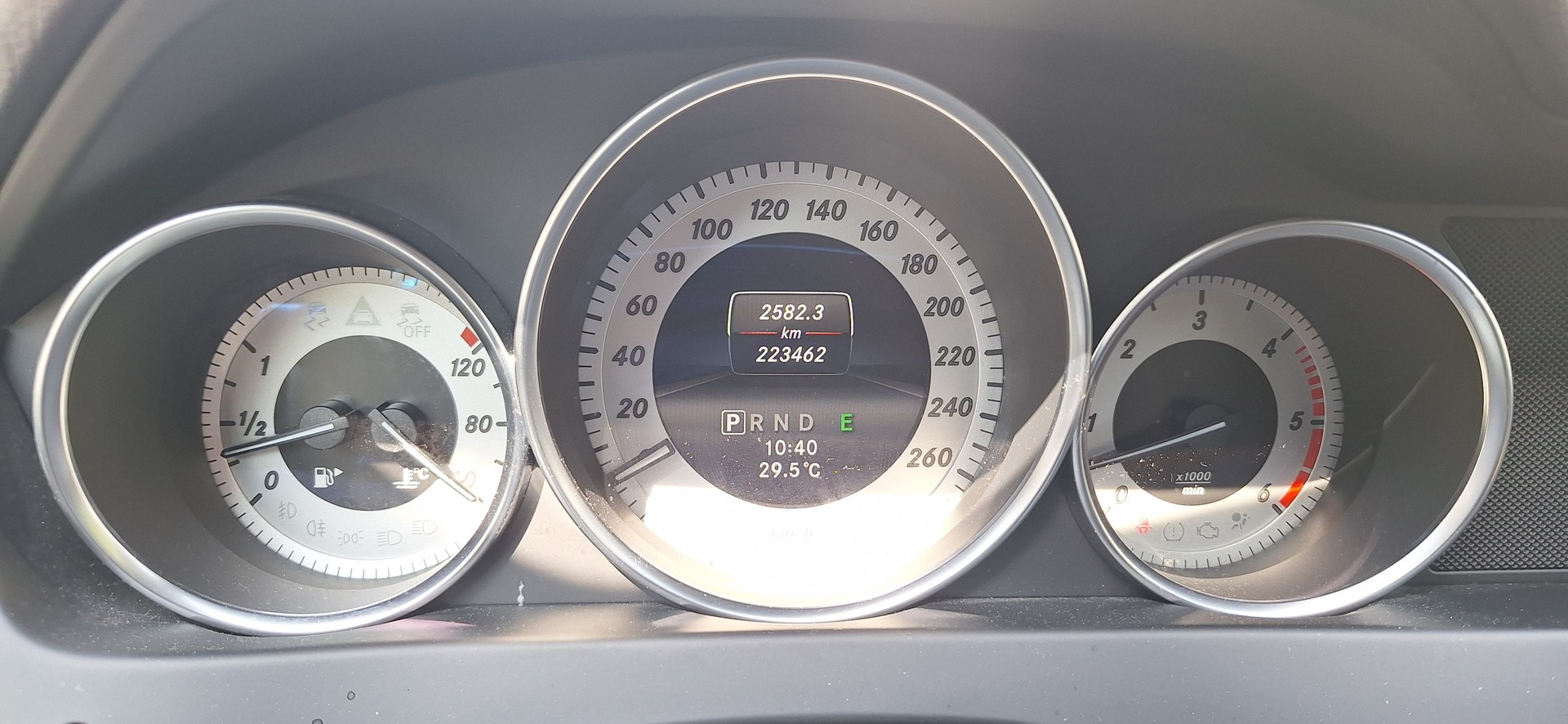 MERCEDES-BENZ C 300 CDI Elégance 4Matic 7G-Tronic-image-29