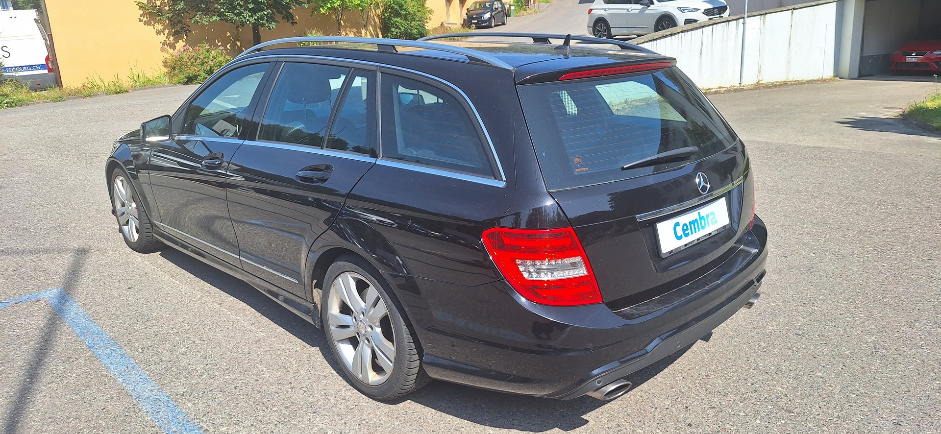 MERCEDES-BENZ C 300 CDI Elégance 4Matic 7G-Tronic-image-3