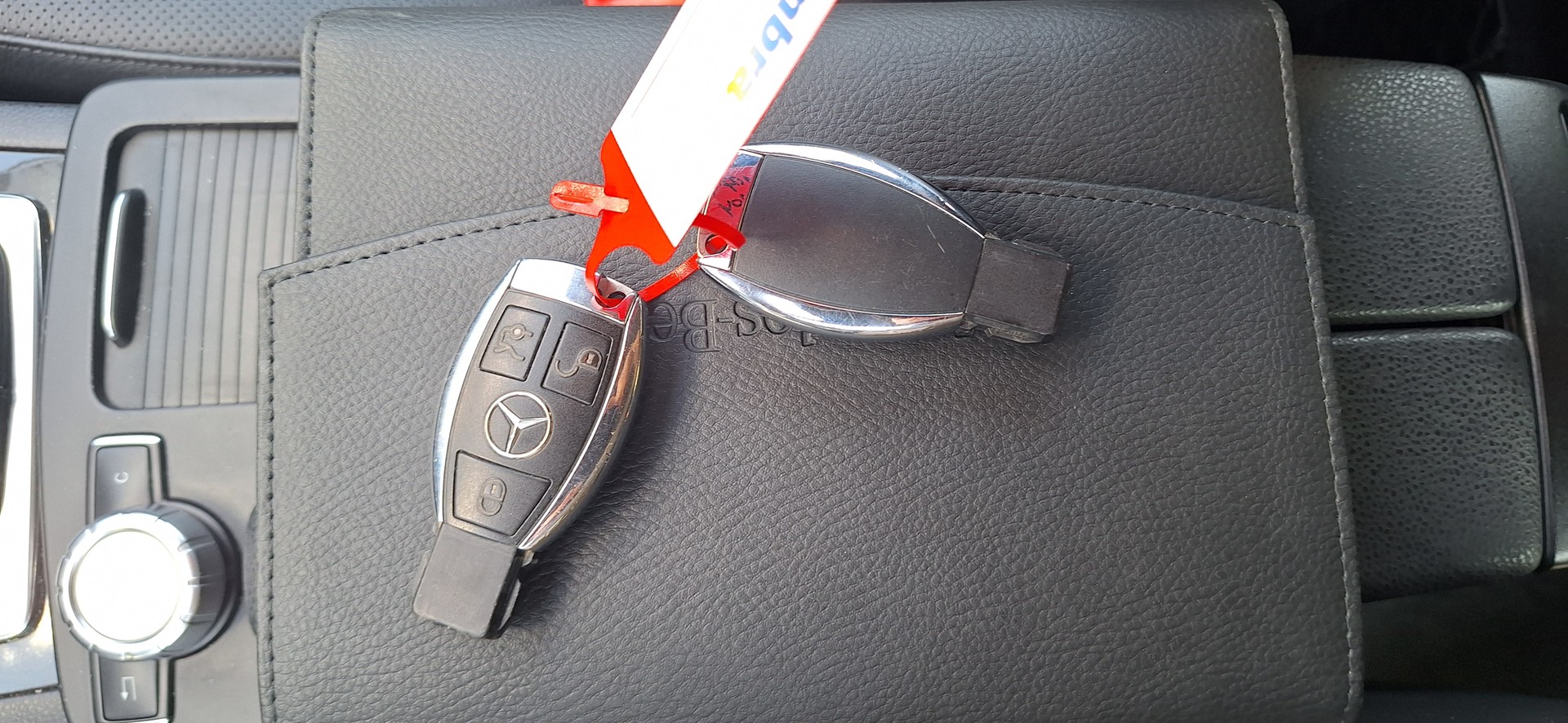MERCEDES-BENZ C 300 CDI Elégance 4Matic 7G-Tronic-image-30
