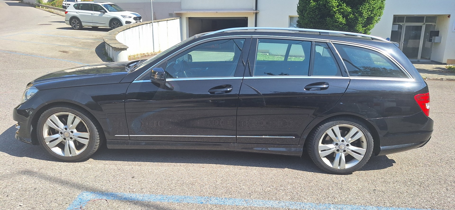 MERCEDES-BENZ C 300 CDI Elégance 4Matic 7G-Tronic-image-2