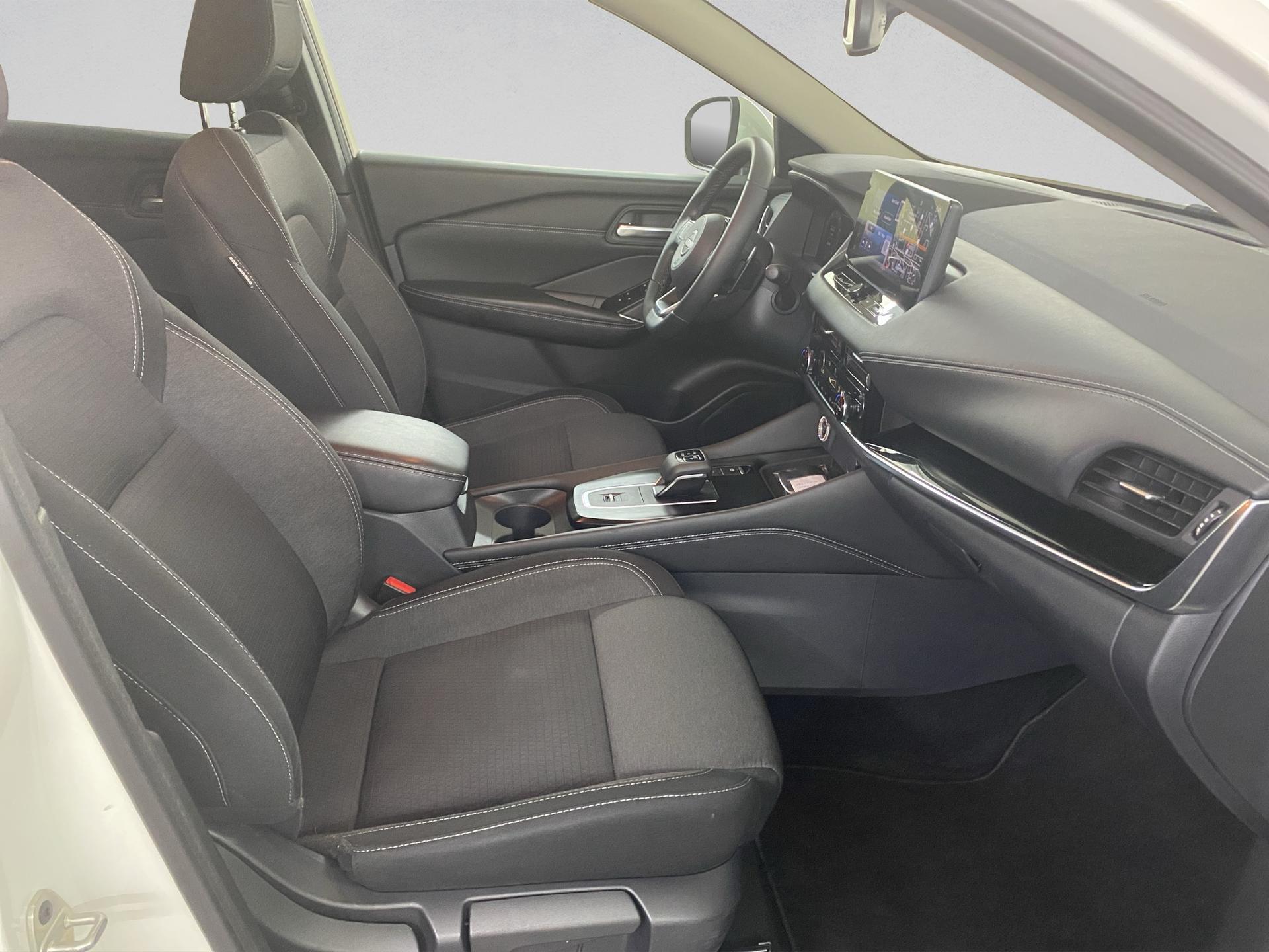 NISSAN Qashqai 1.3 DIG-T MHEV N-Connecta Xtronic-image-10